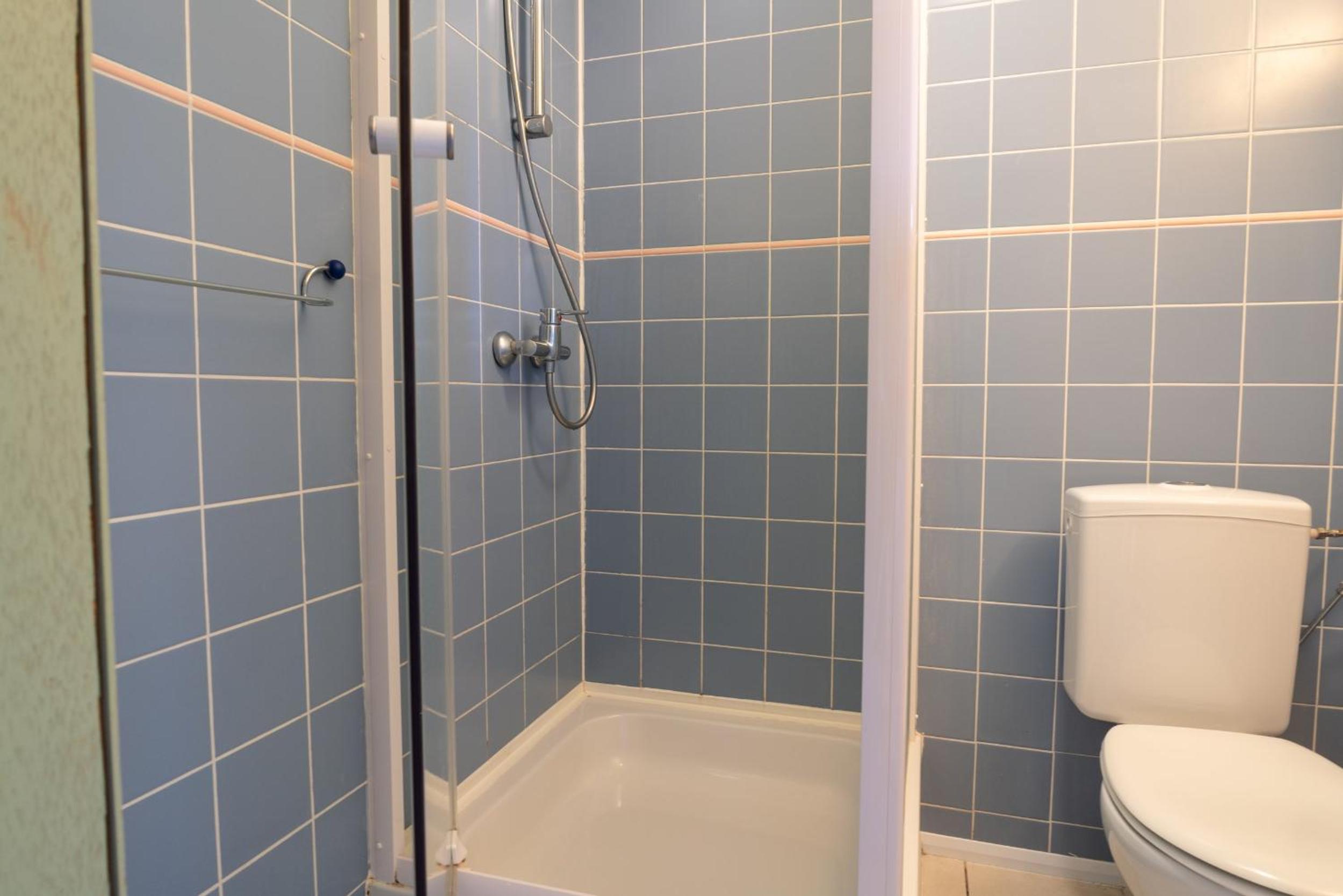 Deluxe Double Room With Bathroom photo 2