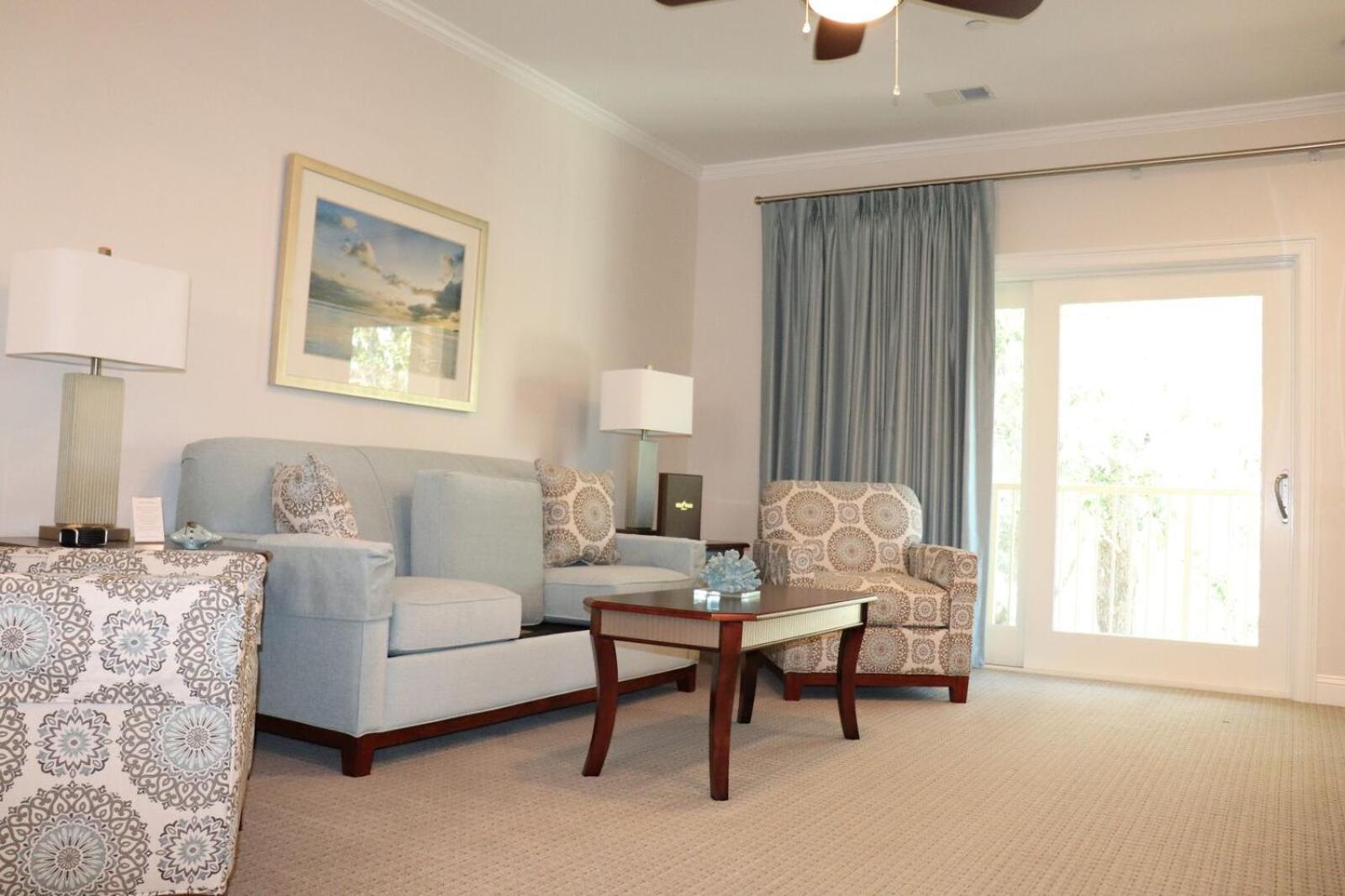 Large One Bedroom Apartment - North