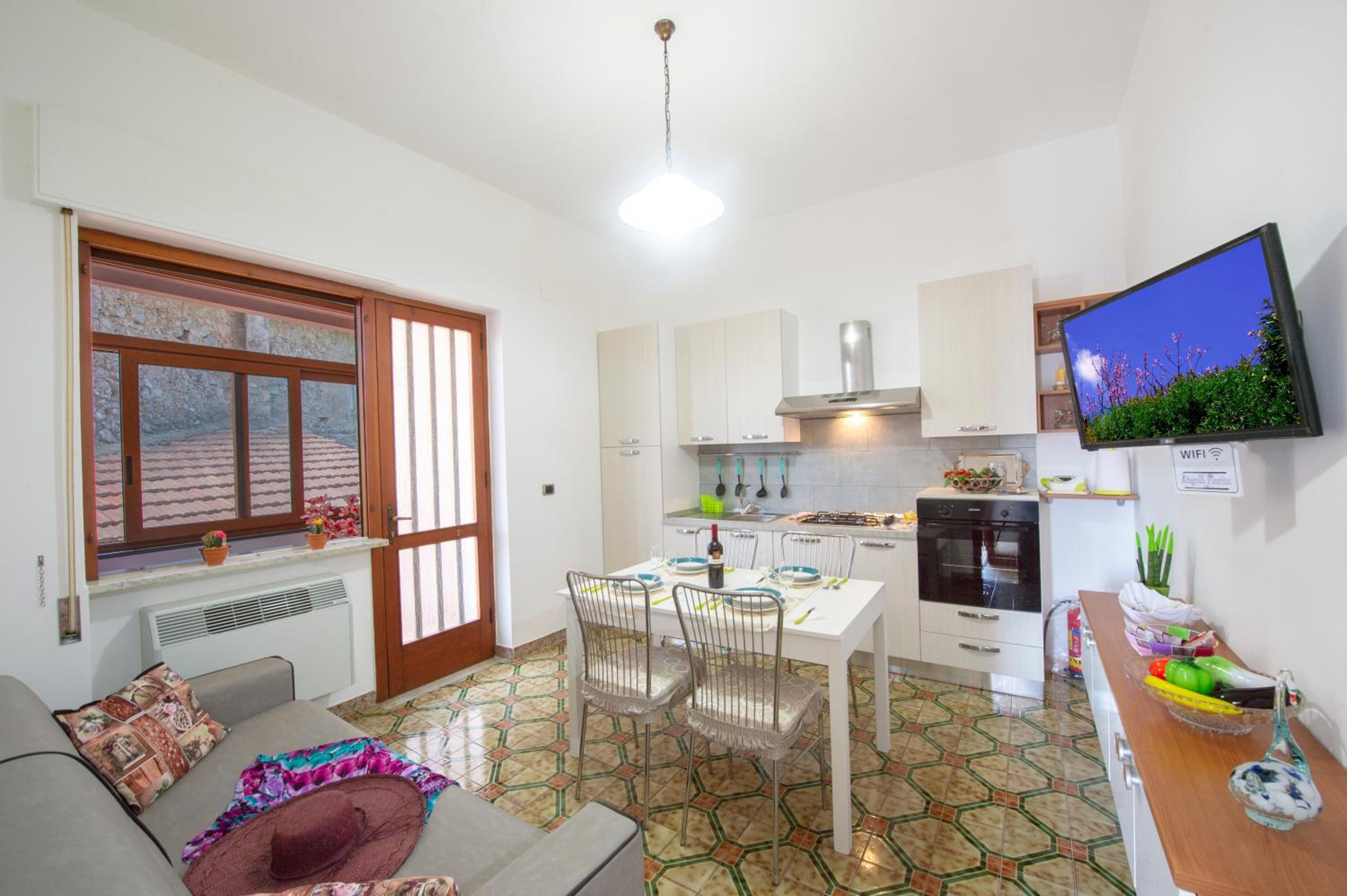 Two-Bedroom House - Photo 107