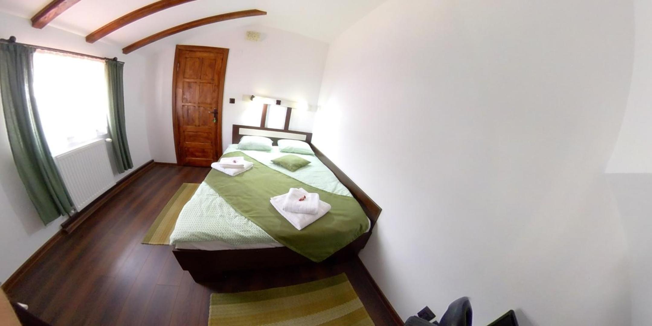 Three-Bedroom Apartment - Photo 15