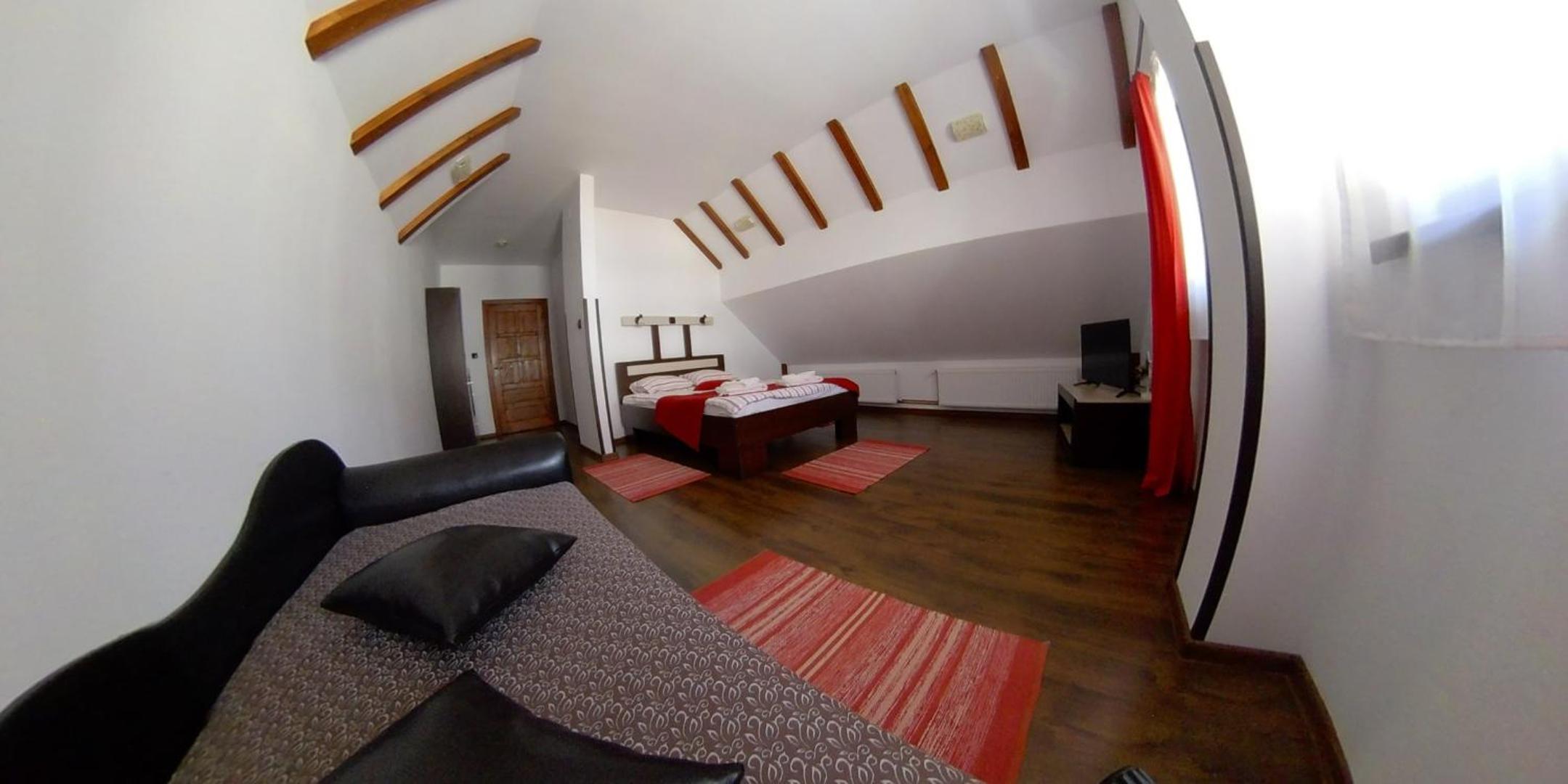 Three-Bedroom Apartment - Photo 16