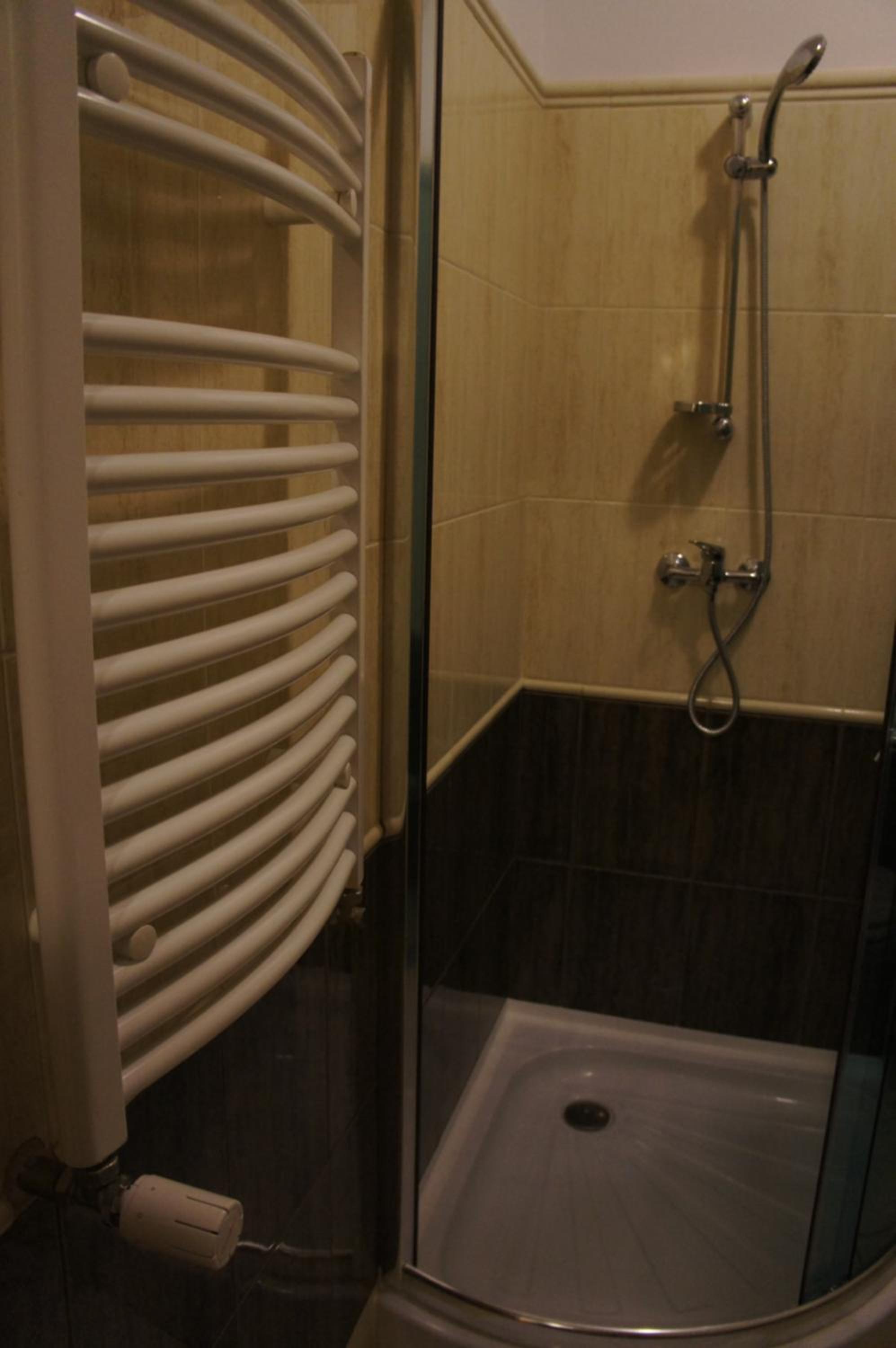 Double Room - Photo 4