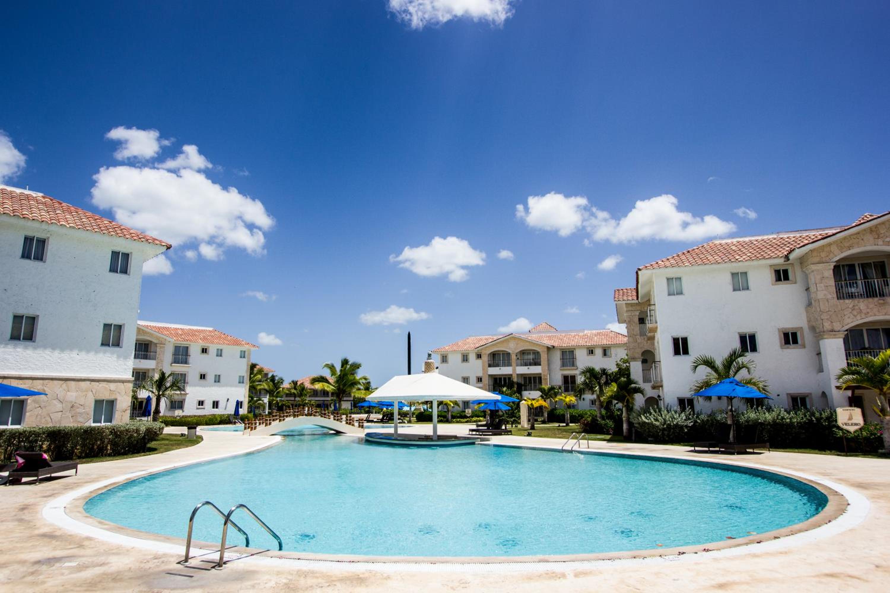 Two-Bedroom Apartment with Beach Club - Annex photo 2