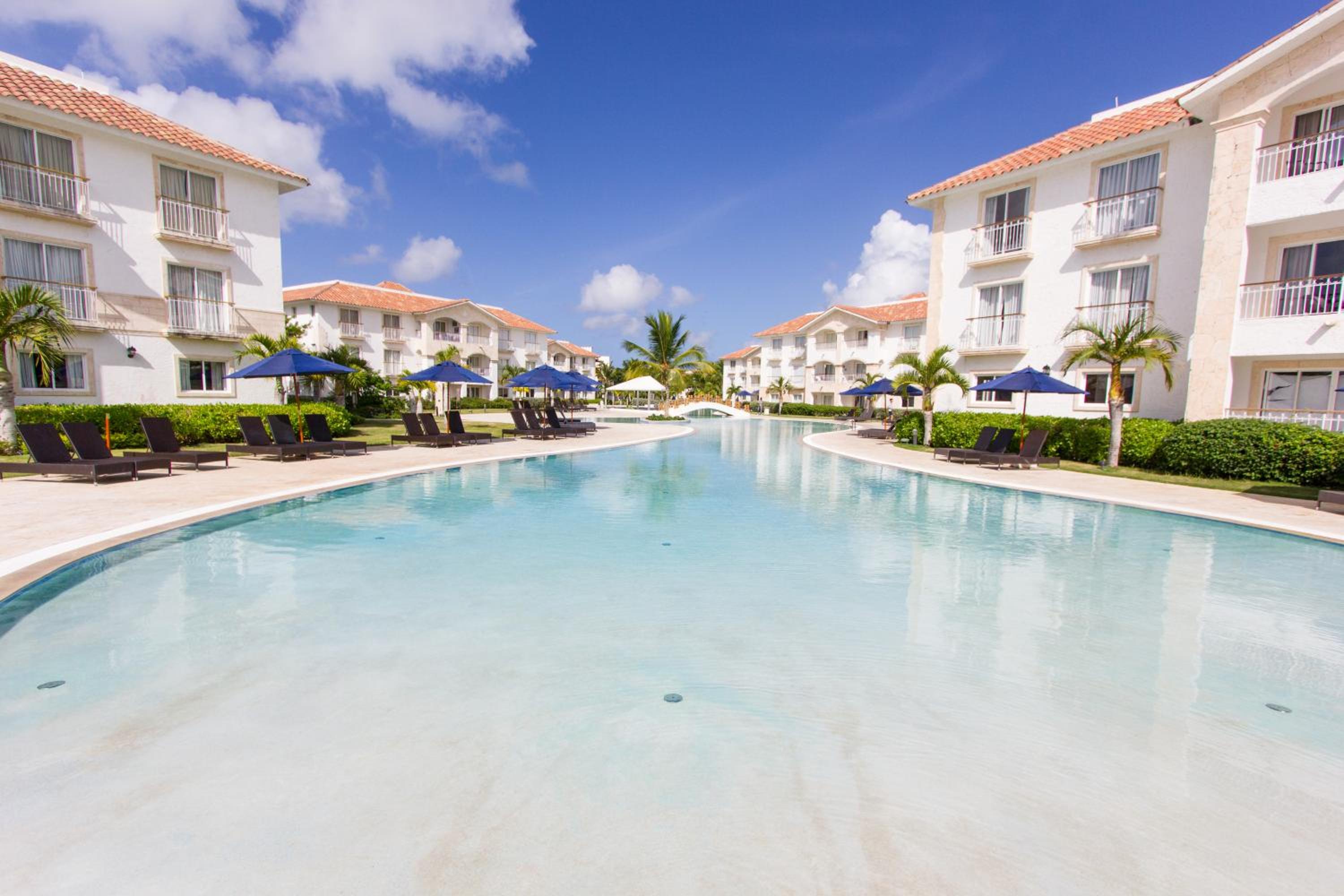 Three Bedroom Apartment with Beach Club - Annex photo 3