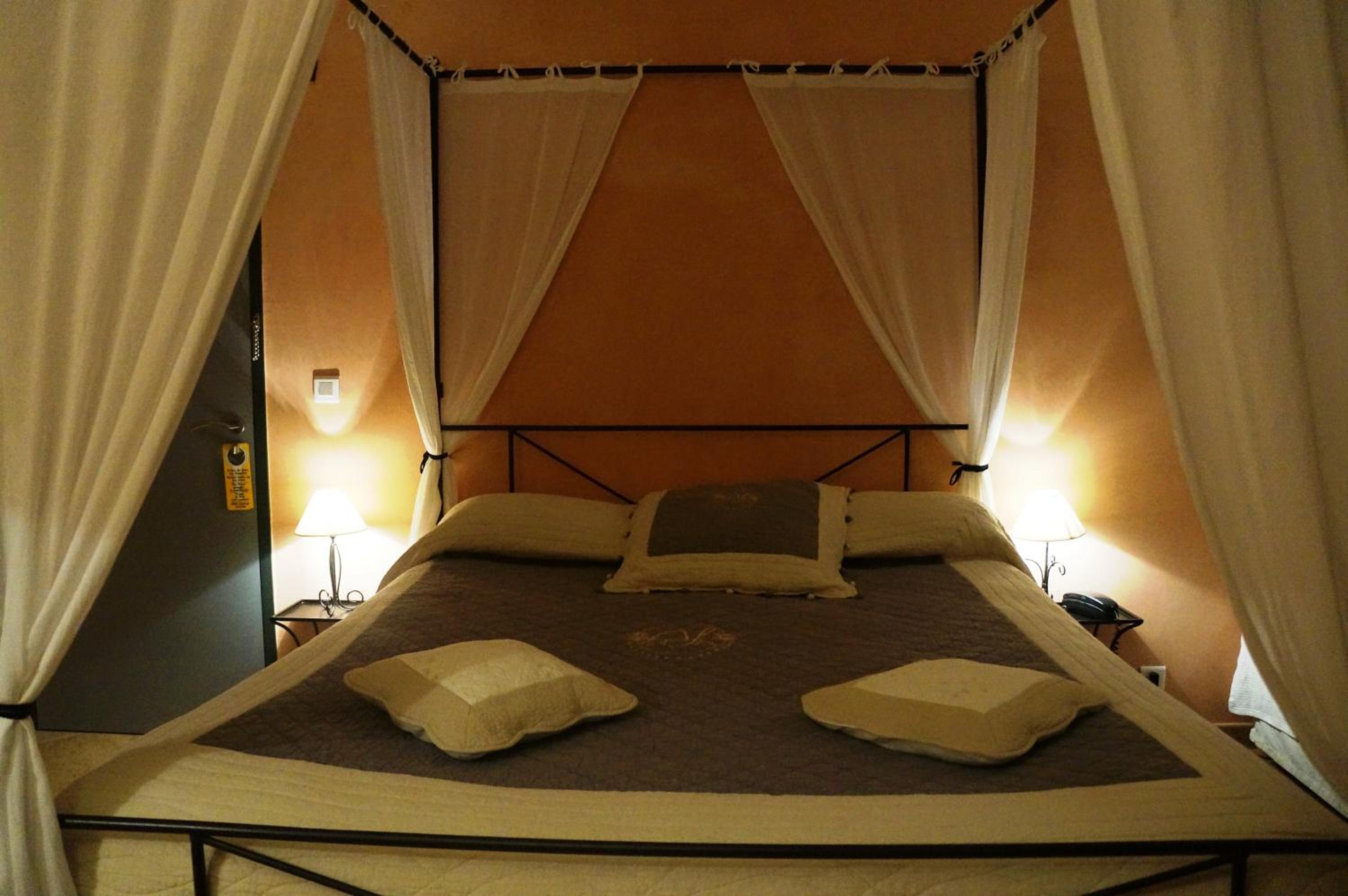 Superior Double Room with Sea View - Photo 9