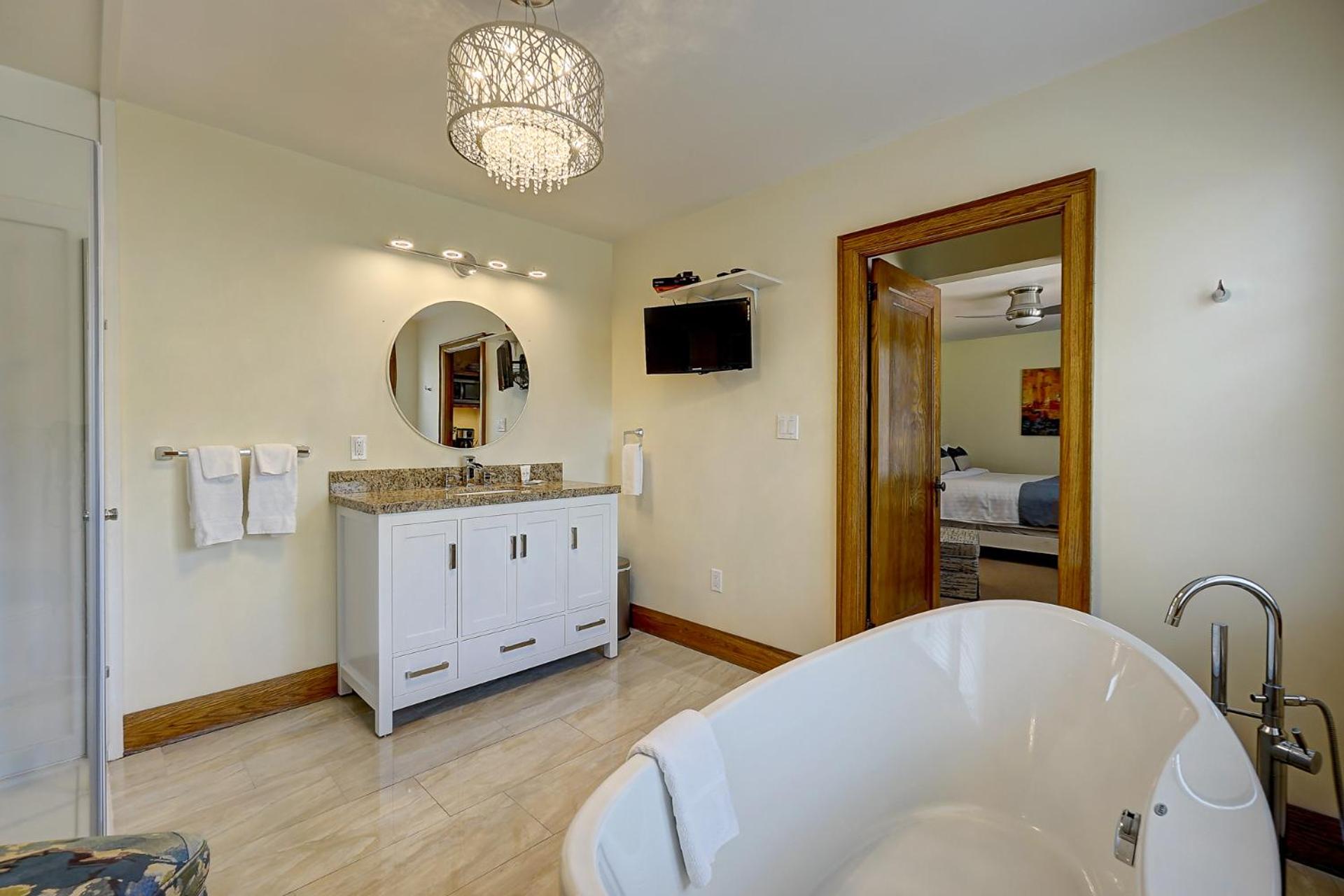 Studio Apartment photo 2