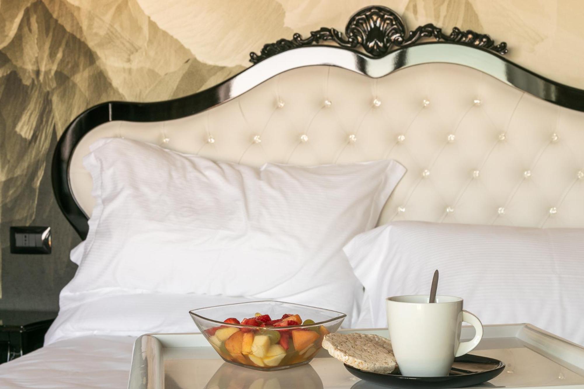 Suite with sea view and Jacuzzi photo 3