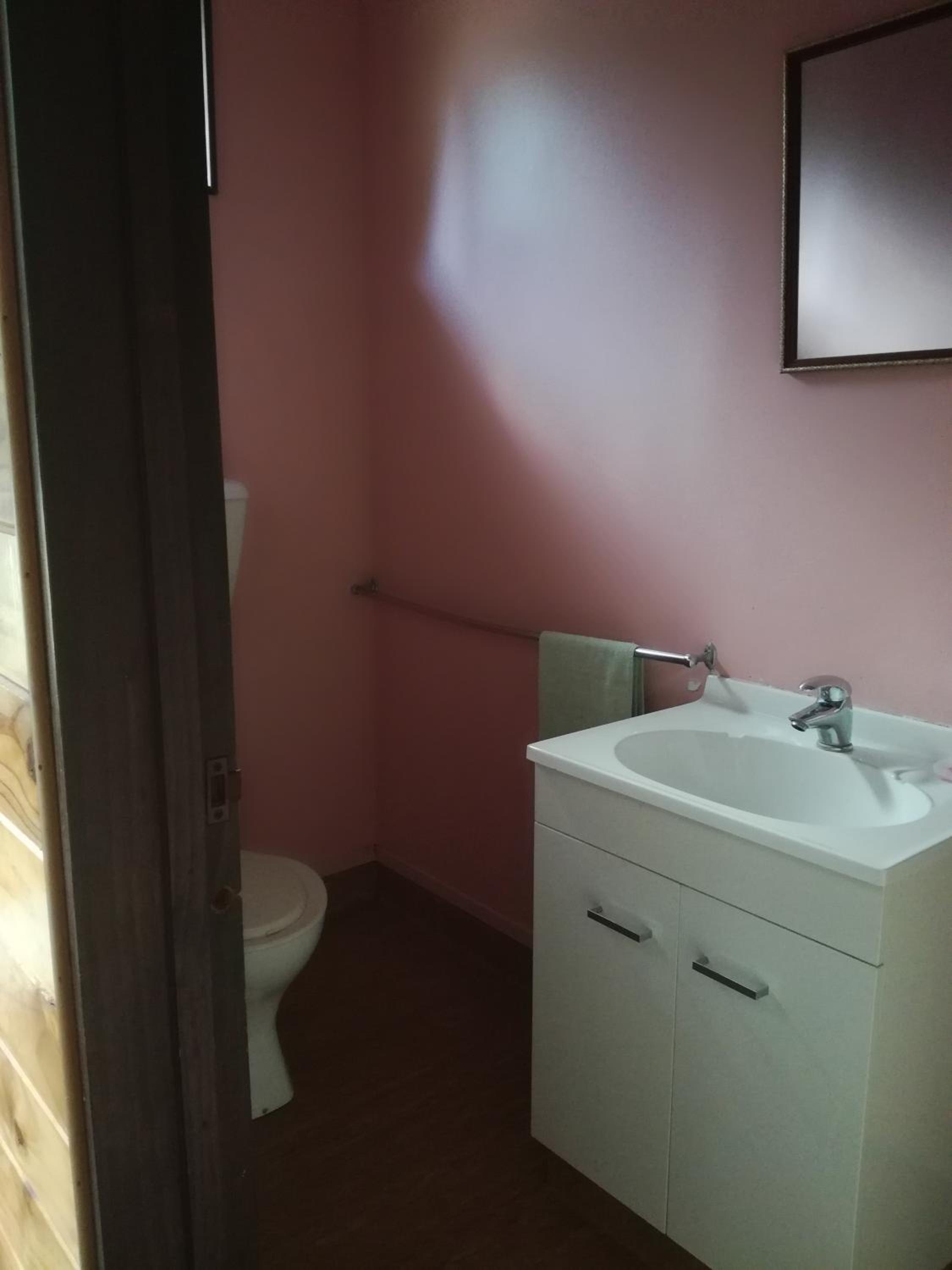 Quadruple Room with Bathroom - Photo 2