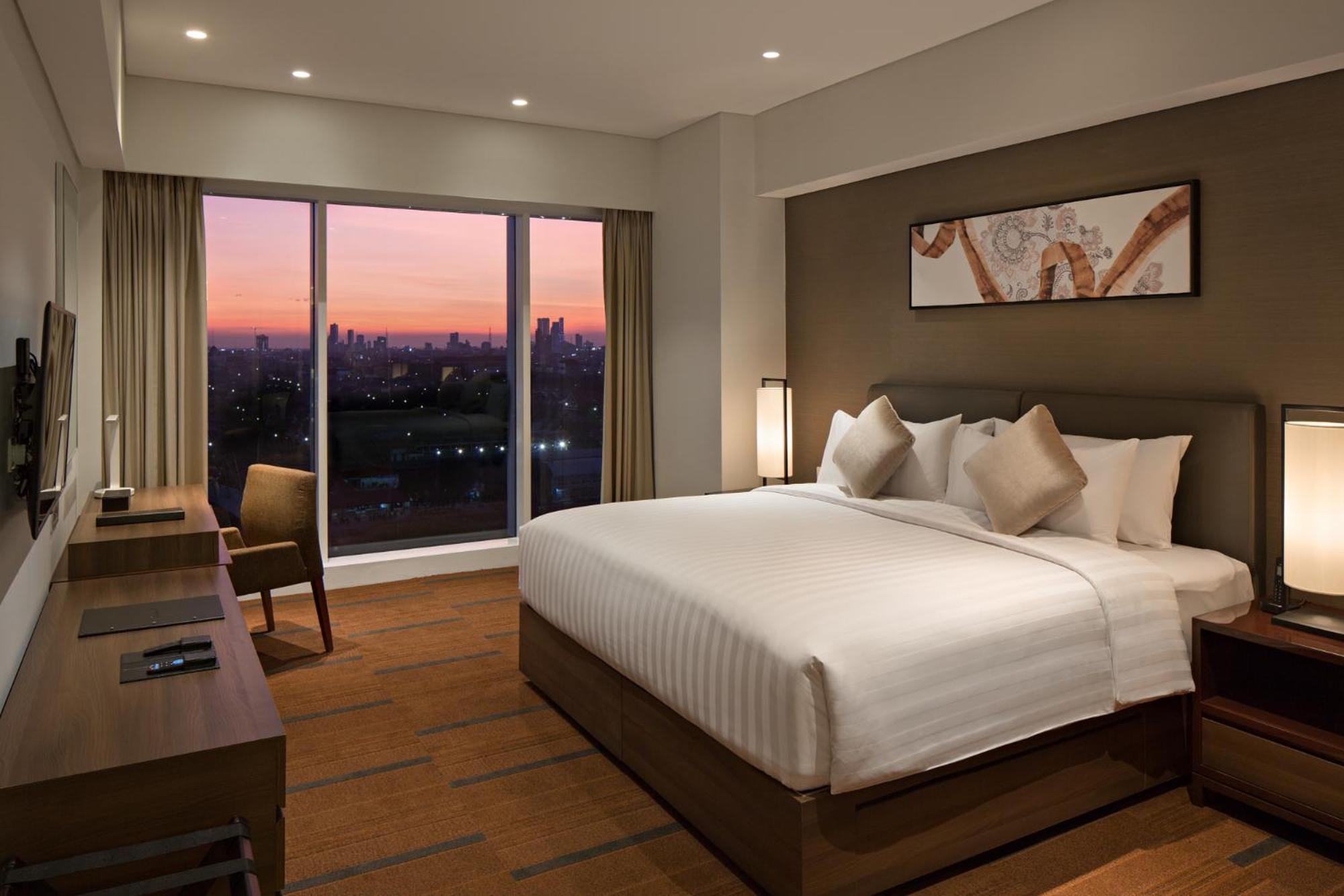 One Bedroom Premier photo 3