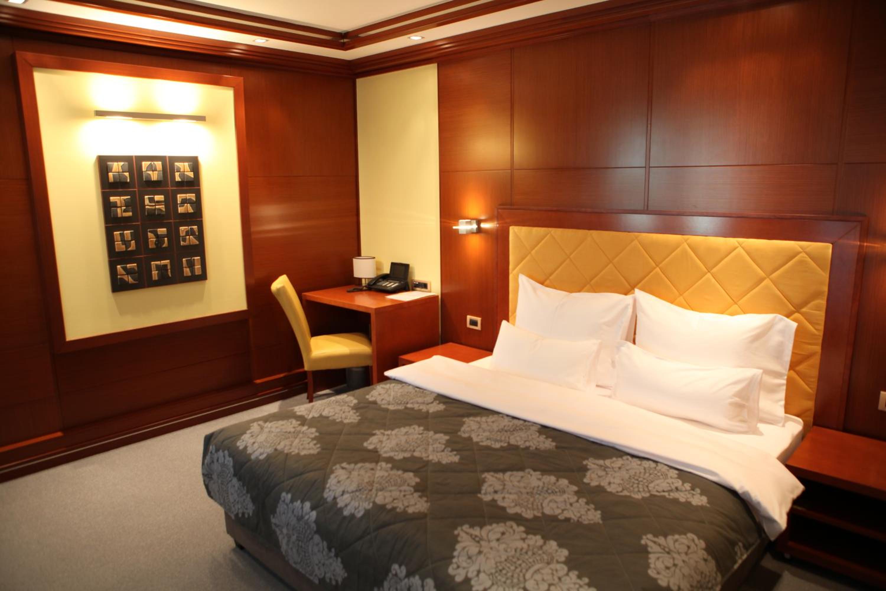 Exclusive Room - Photo 2
