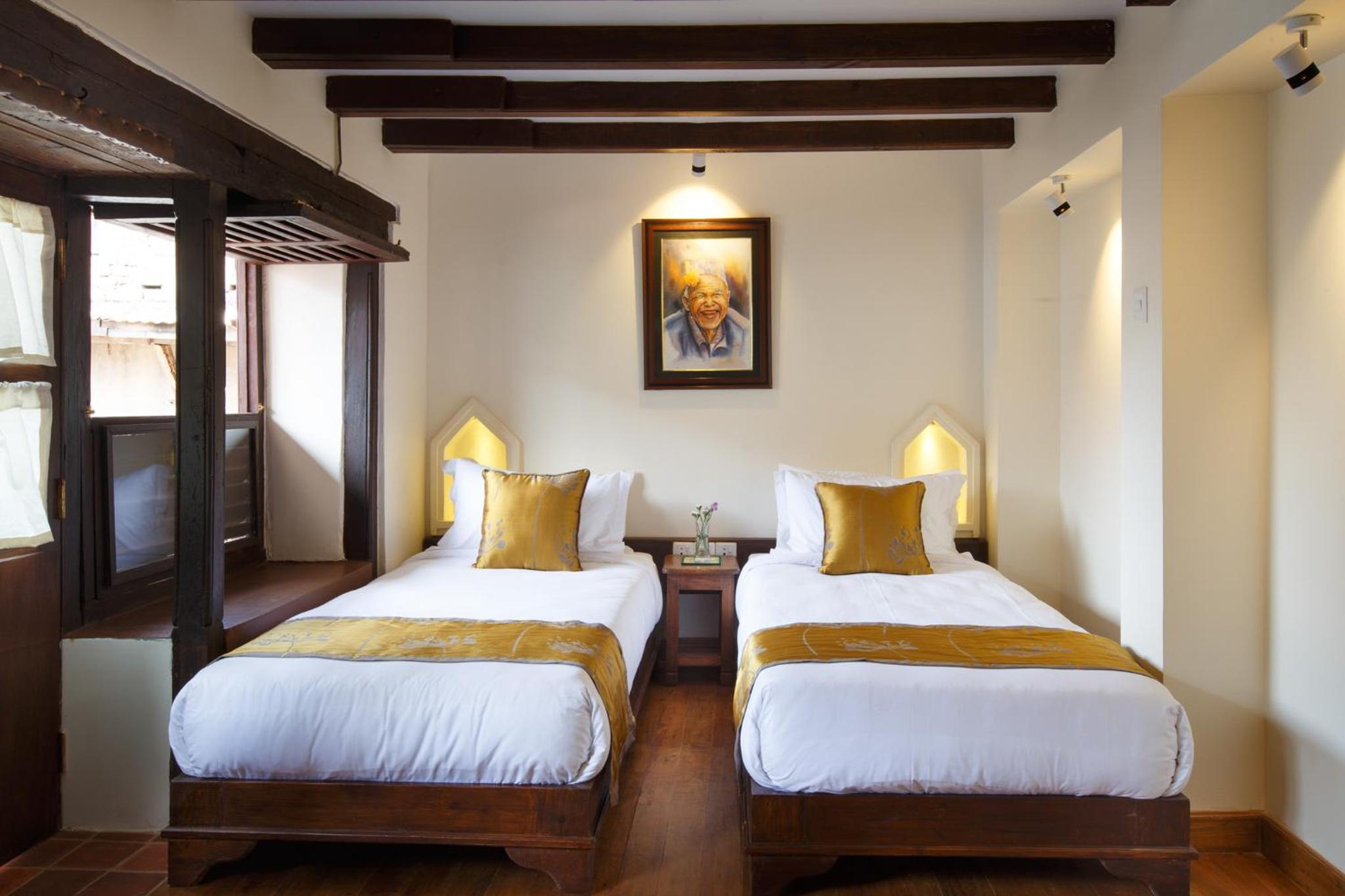 Twin Room with Balcony - Photo 2