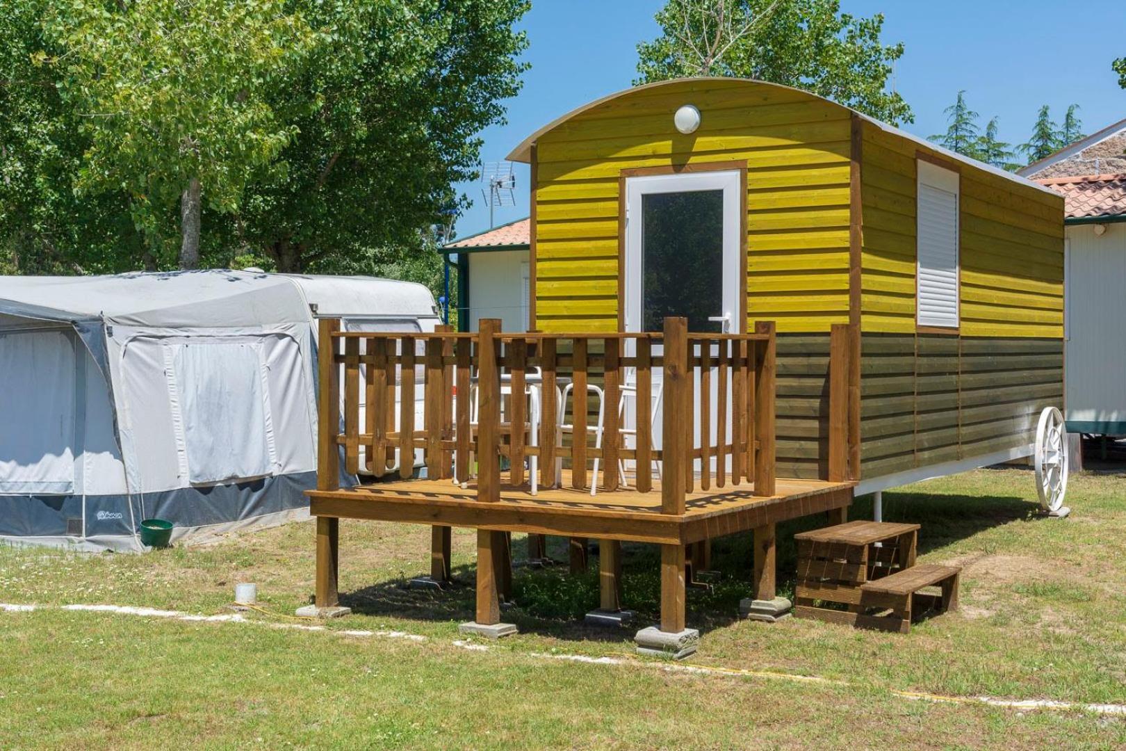 Caravan photo 2