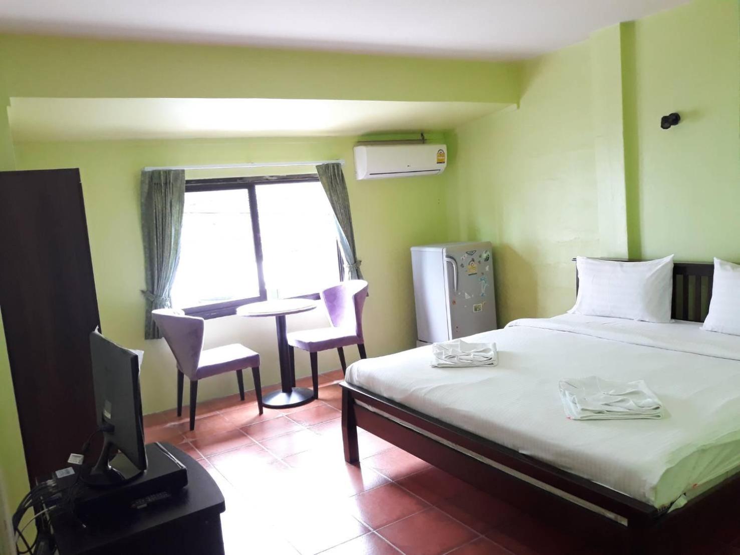 Standard Double Room - Photo 4