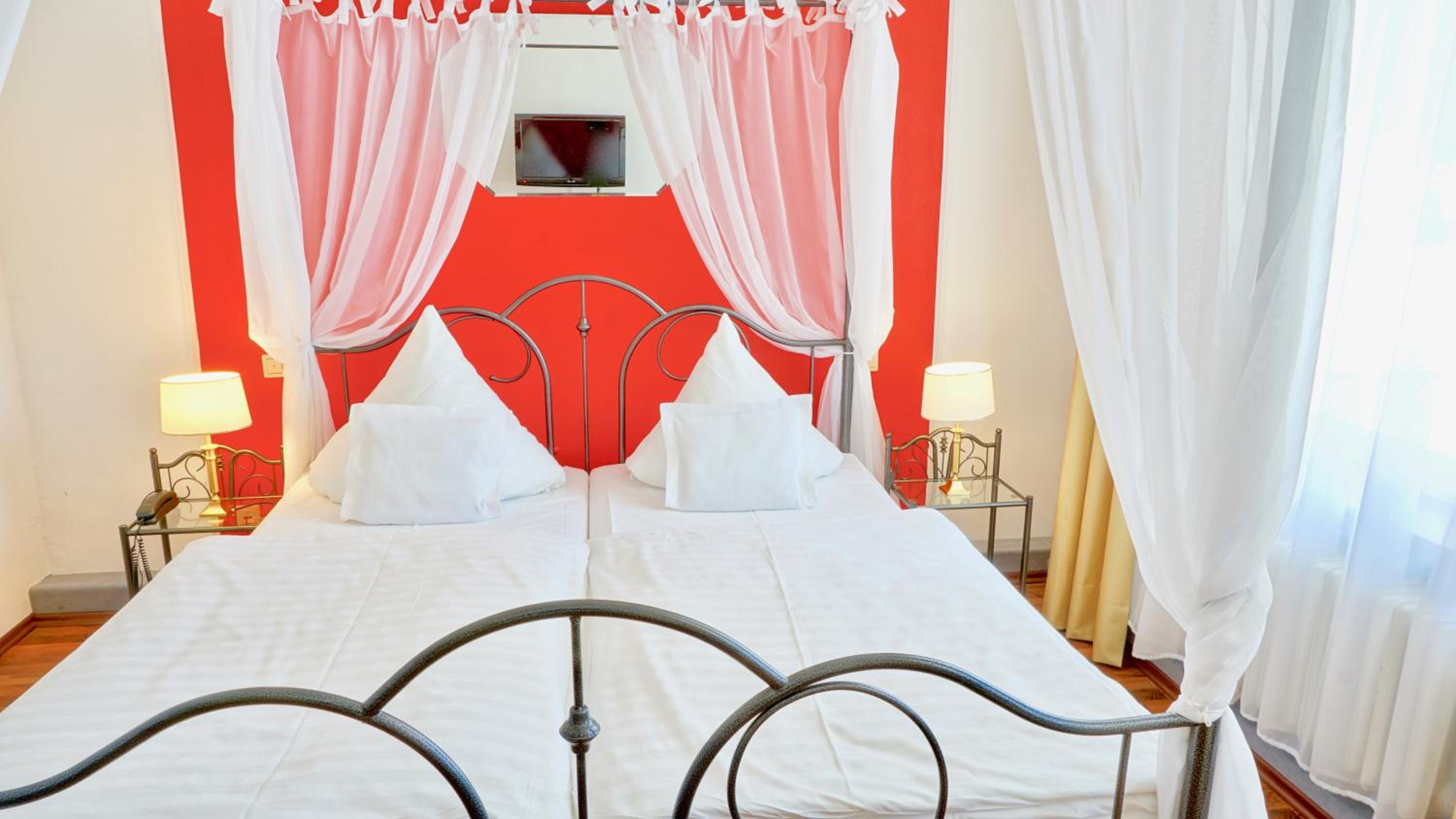 Economy Double Room