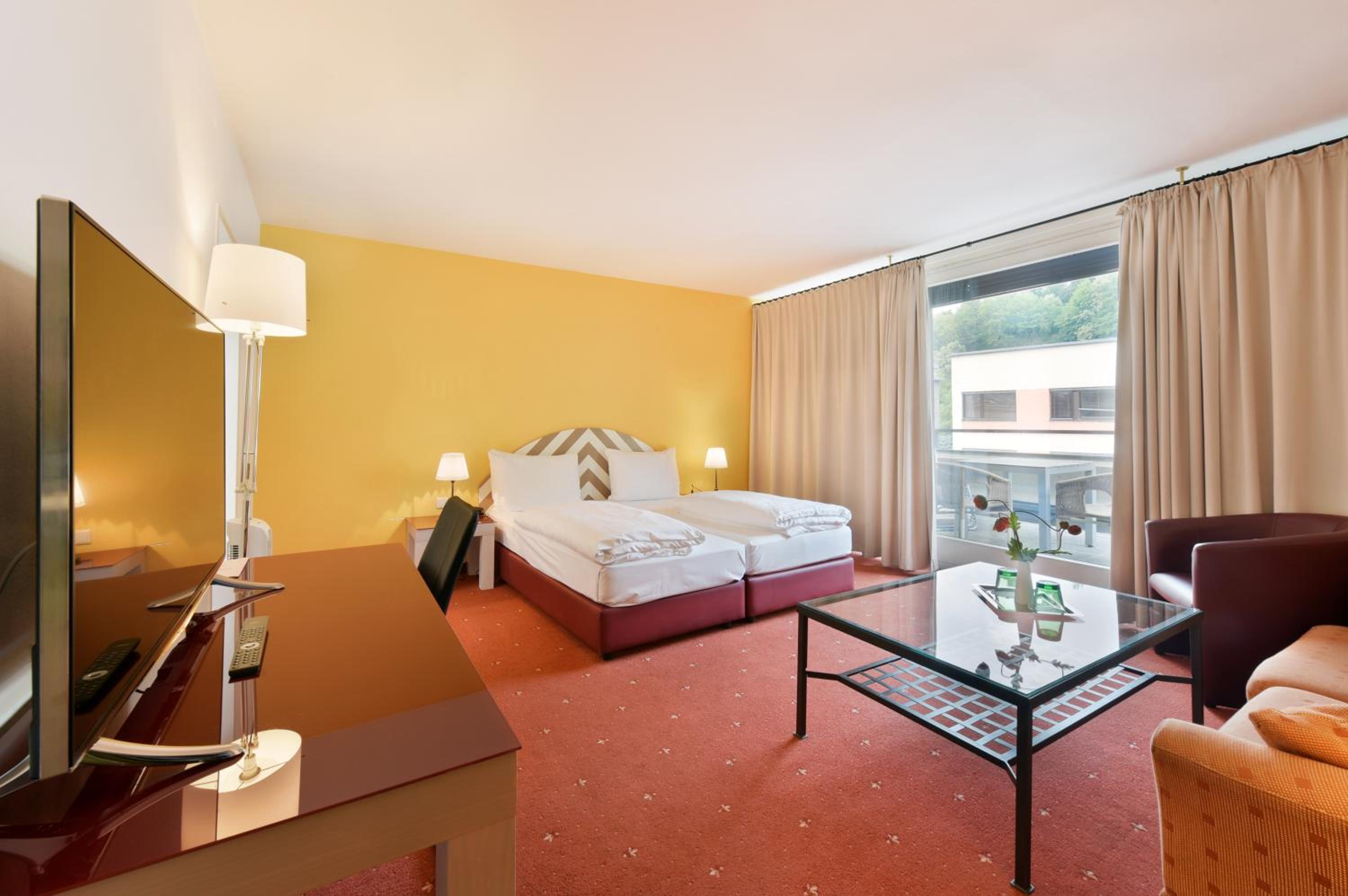 Junior Suite with Balcony photo 3