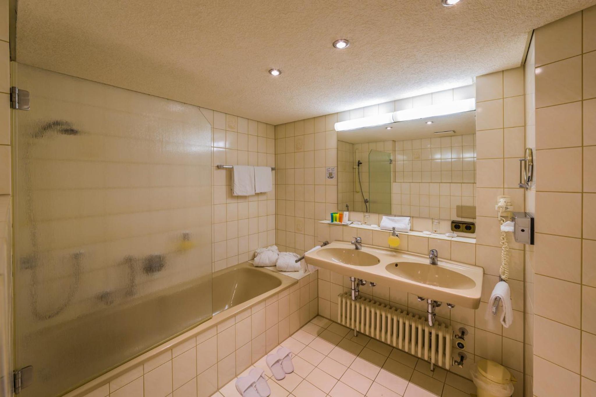 Double Room - Photo 2