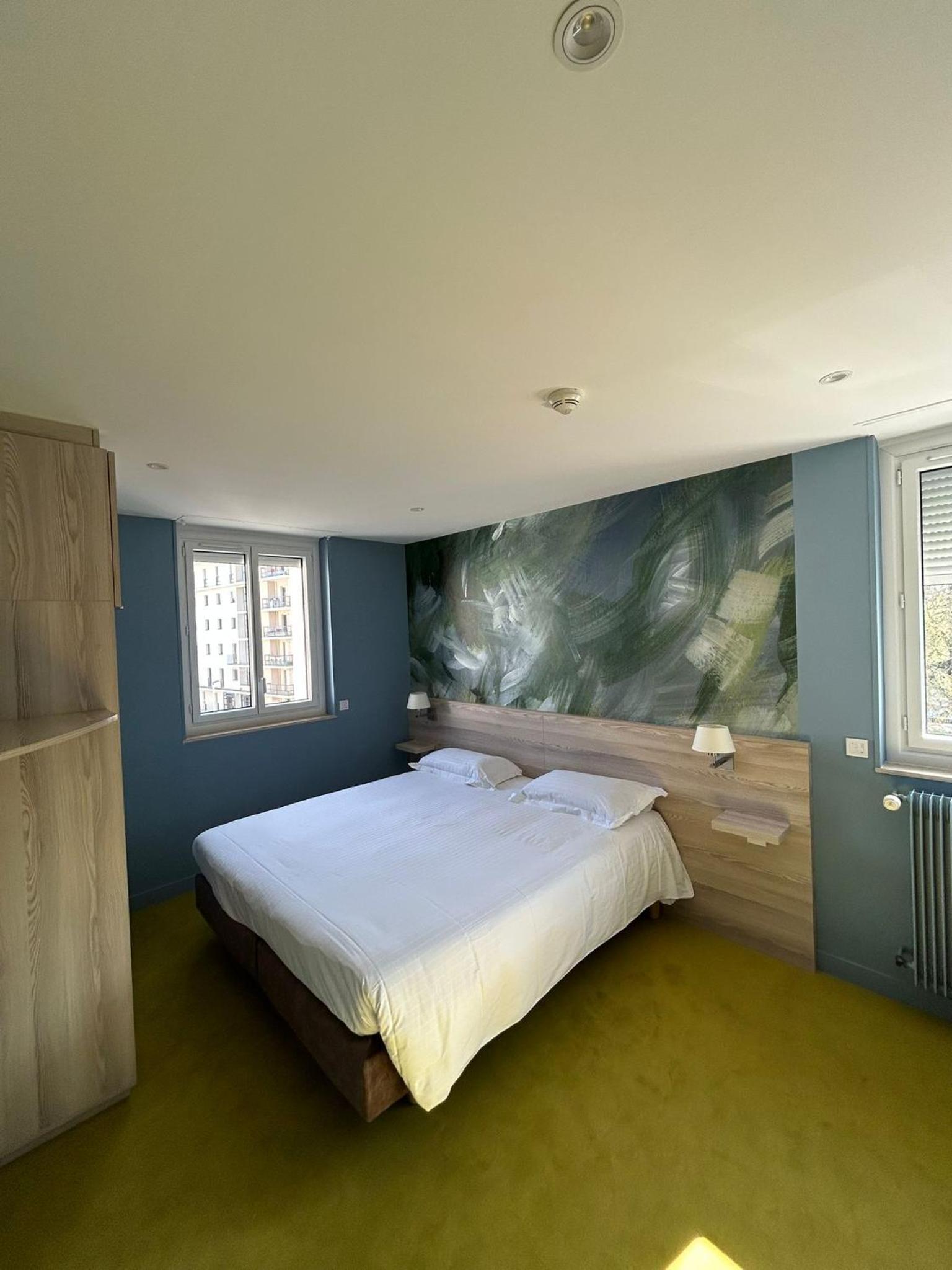 Superior Queen Room