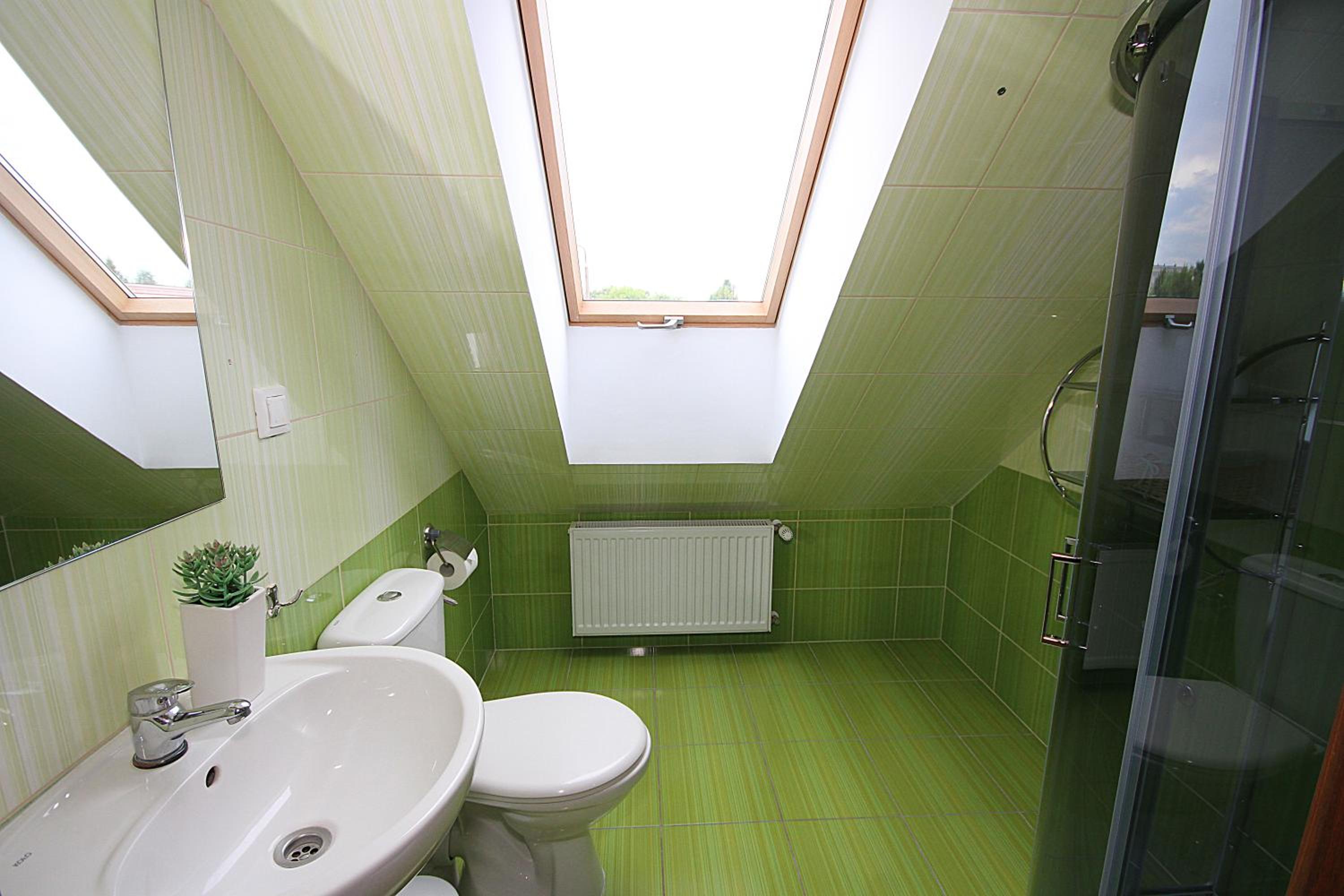 Standard Triple Room - Photo 9