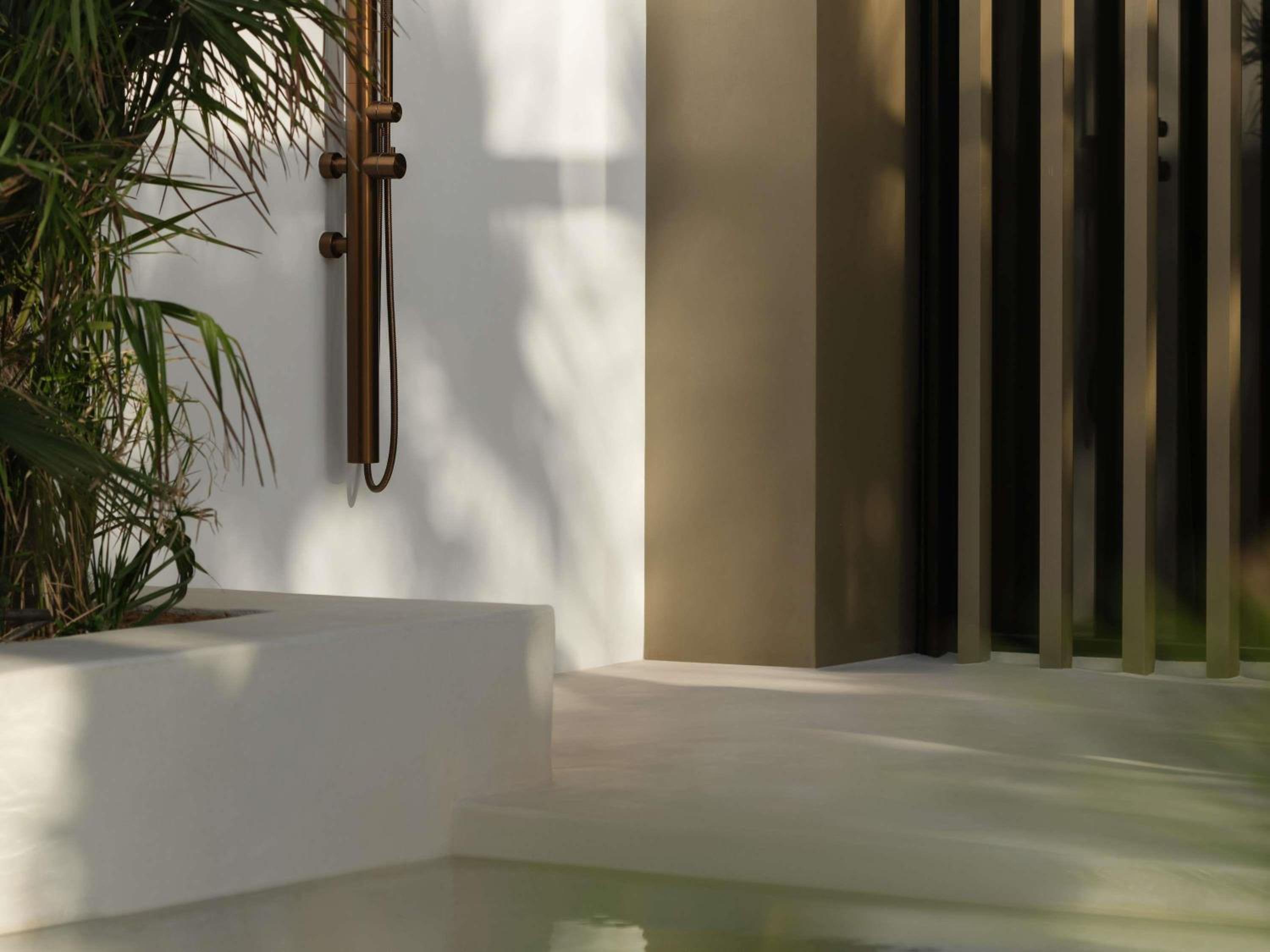 Breaking Waves Suite with Private Pool