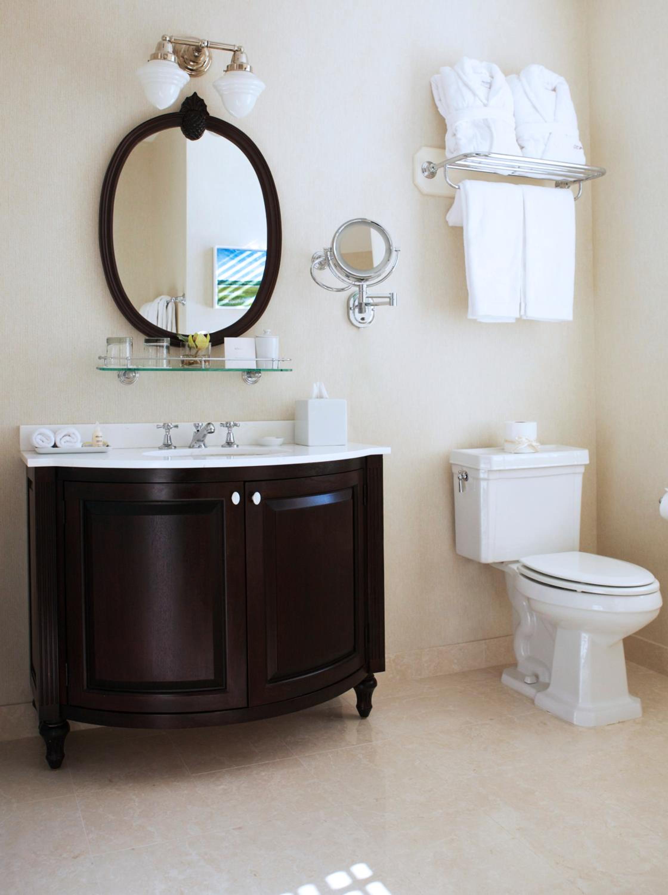 Superior King Room - Photo 3