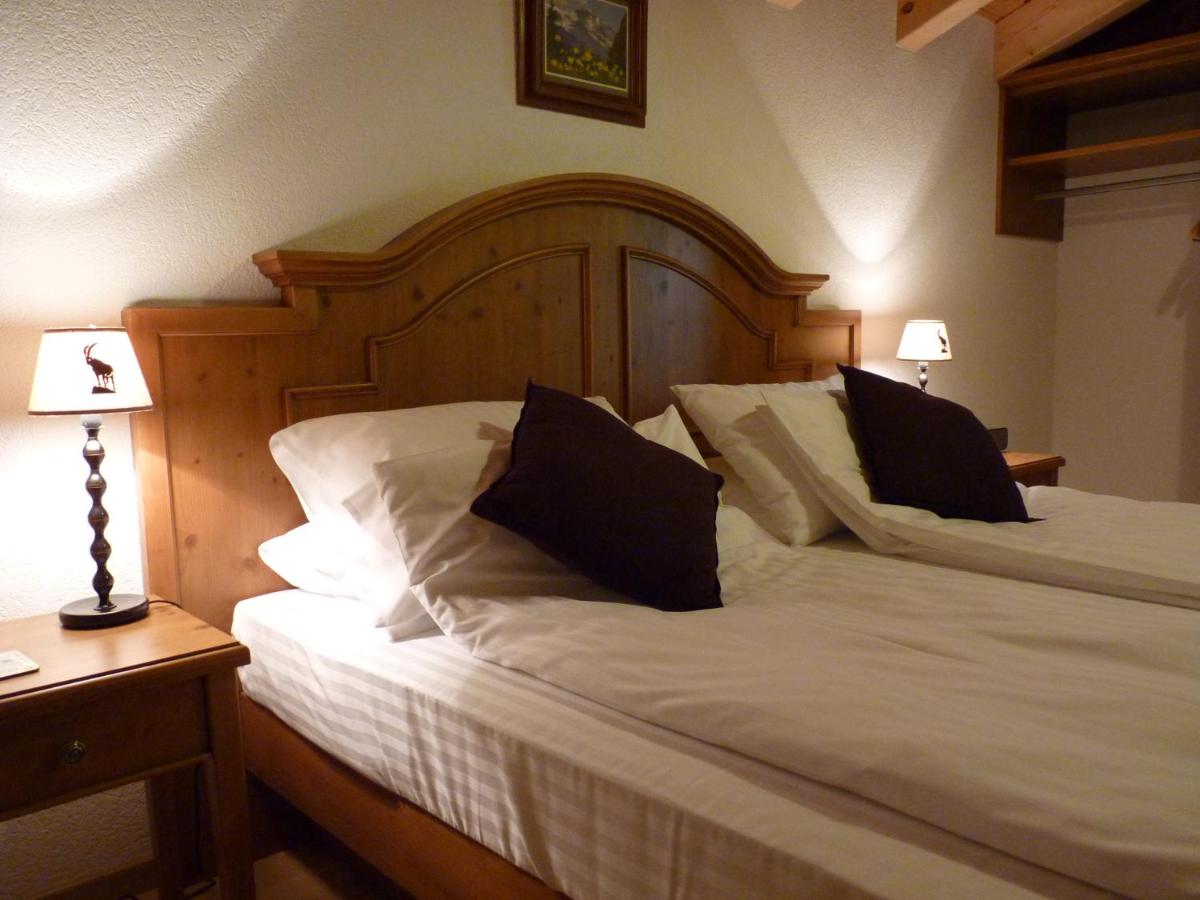 Double or Twin Room photo 2