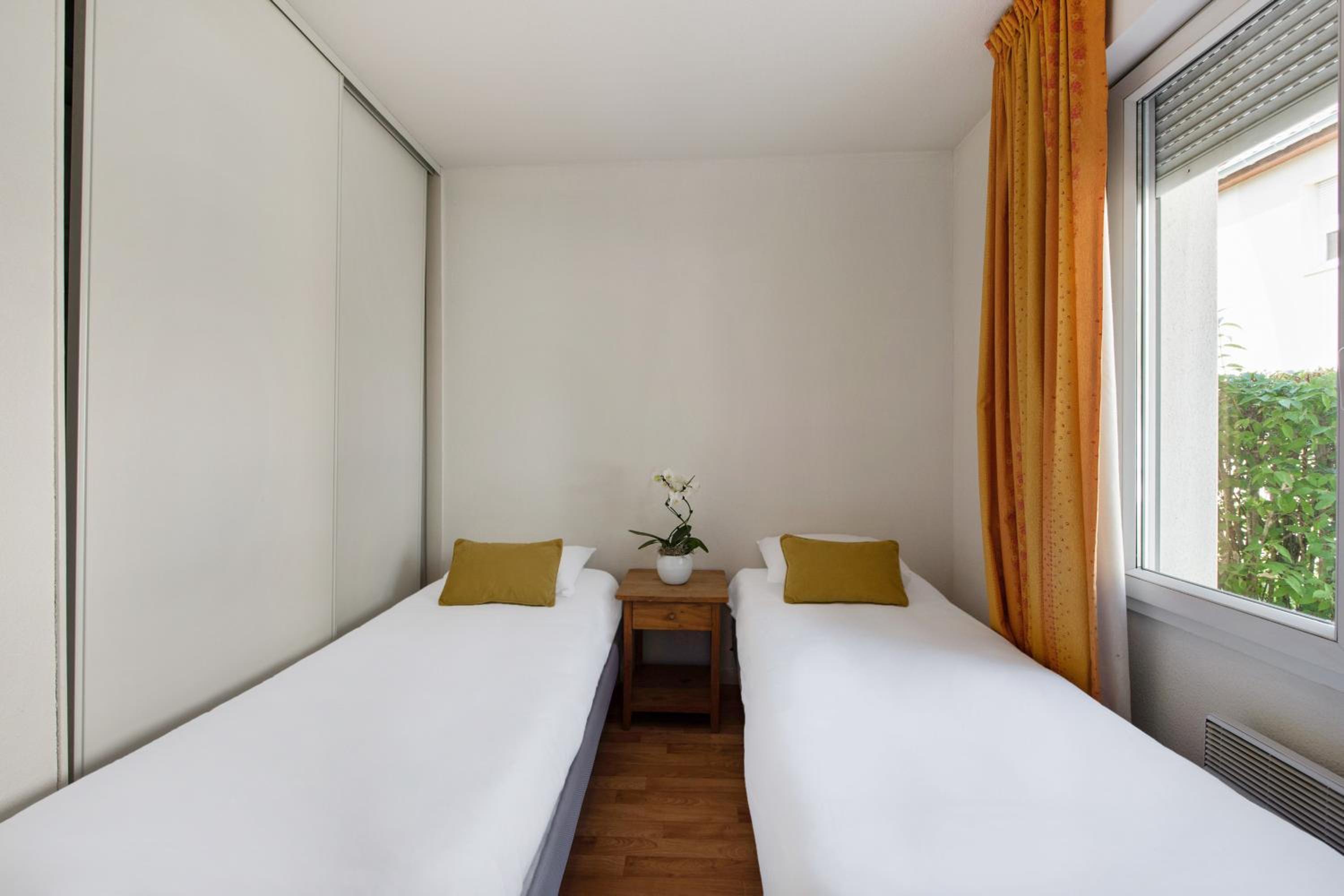 One Bedroom Apartment - Photo 5