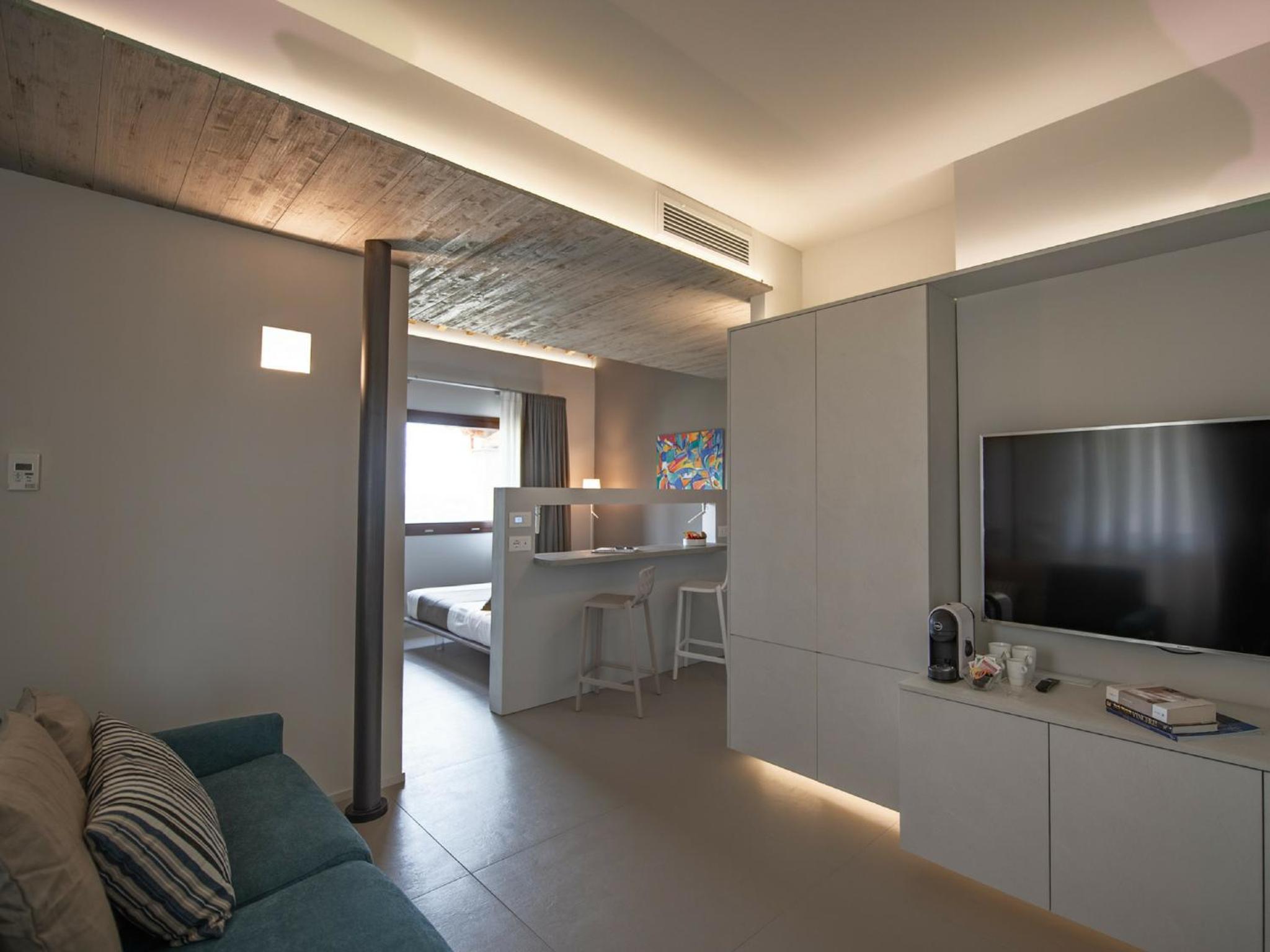 Junior Suite with Garden View photo 3