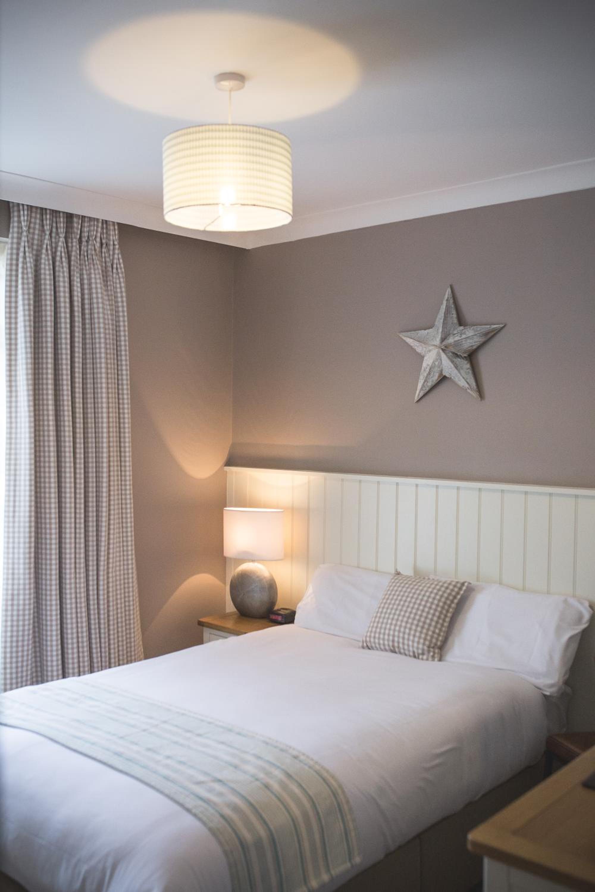 Double Room - Pet Friendly photo 2