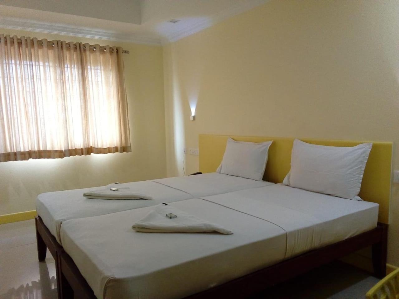 Double Room - Photo 3