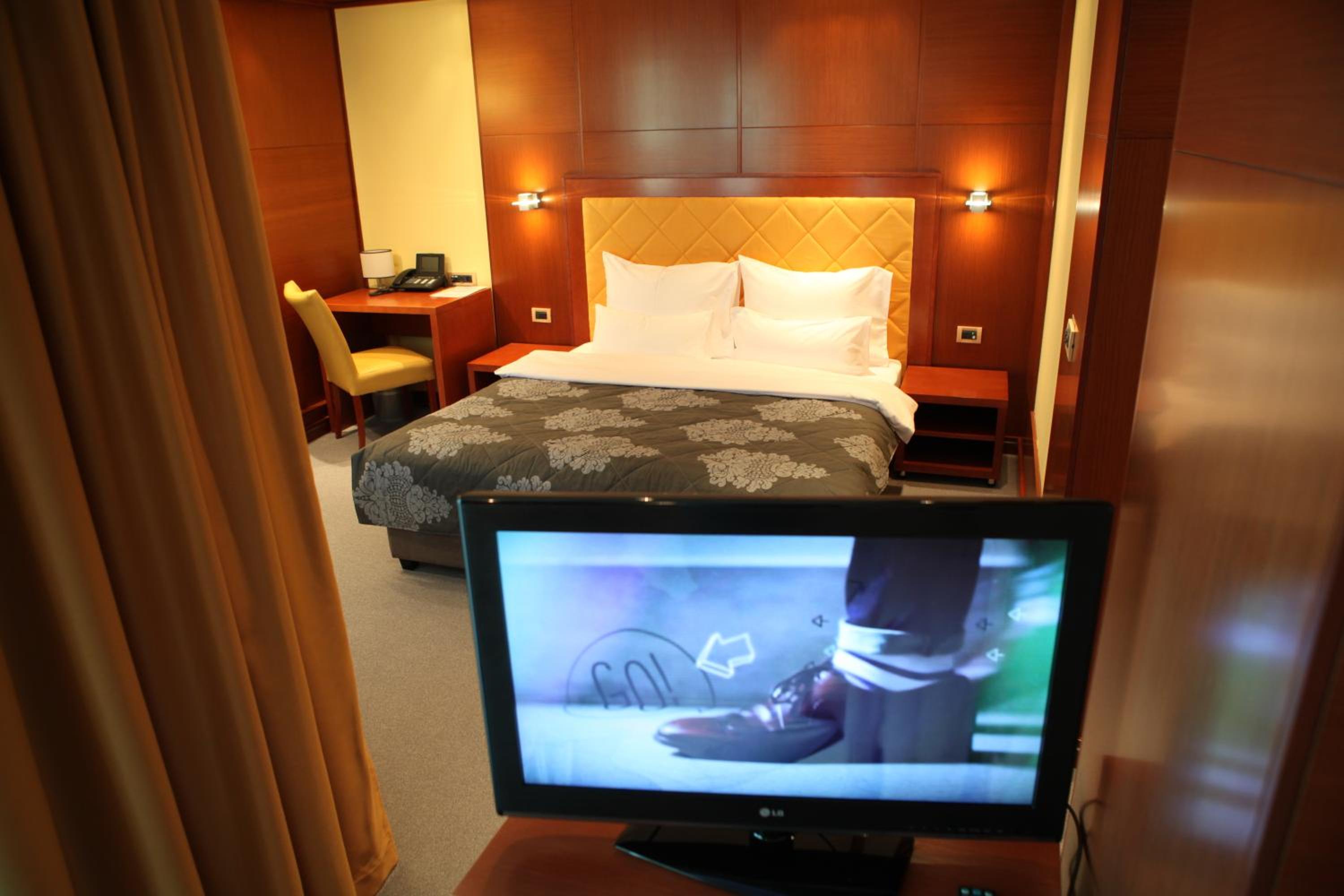 Exclusive Room - Photo 4