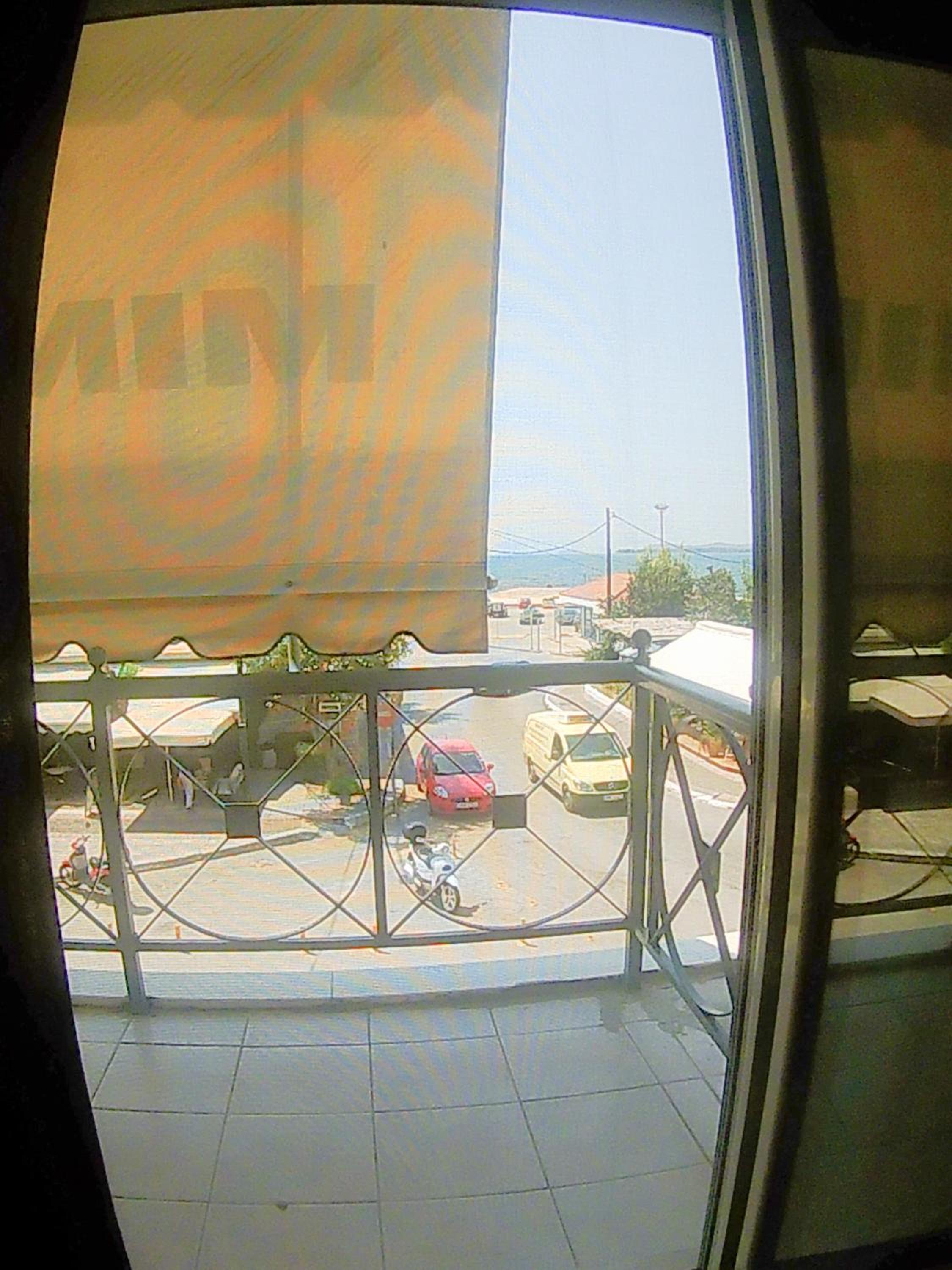 Apartment with Sea View - Photo 5