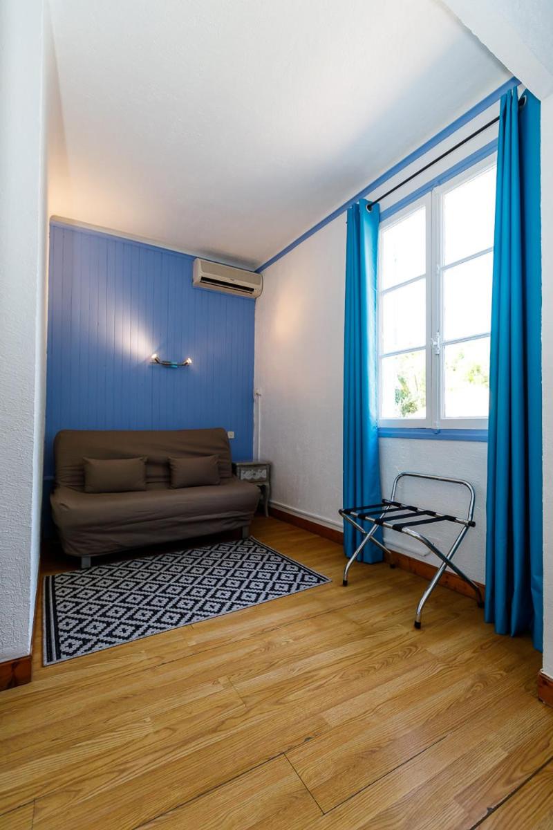 Triple Room (2 Adults + 1 Child) - Photo 8