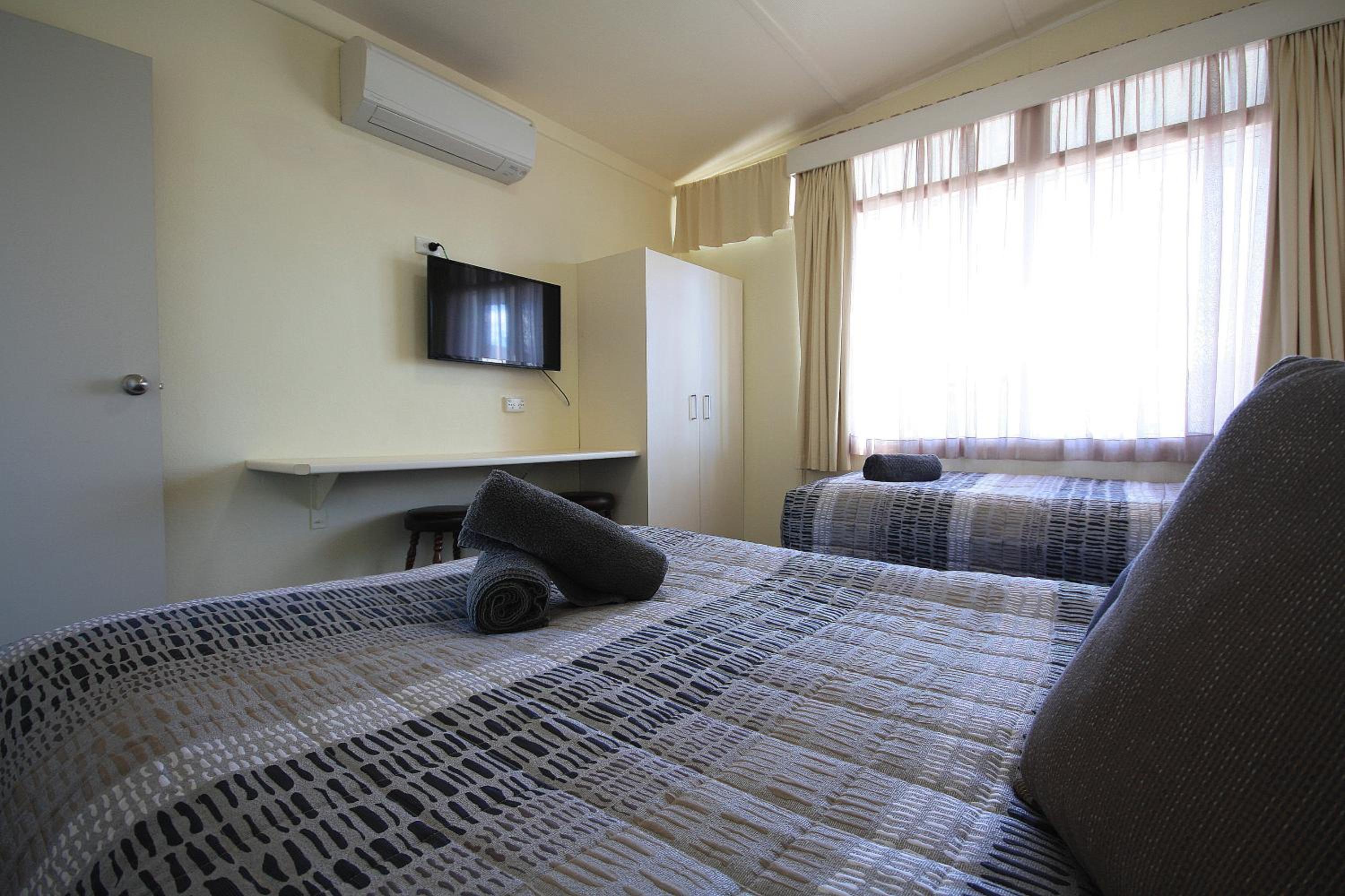 Two-Bedroom Apartment photo 2
