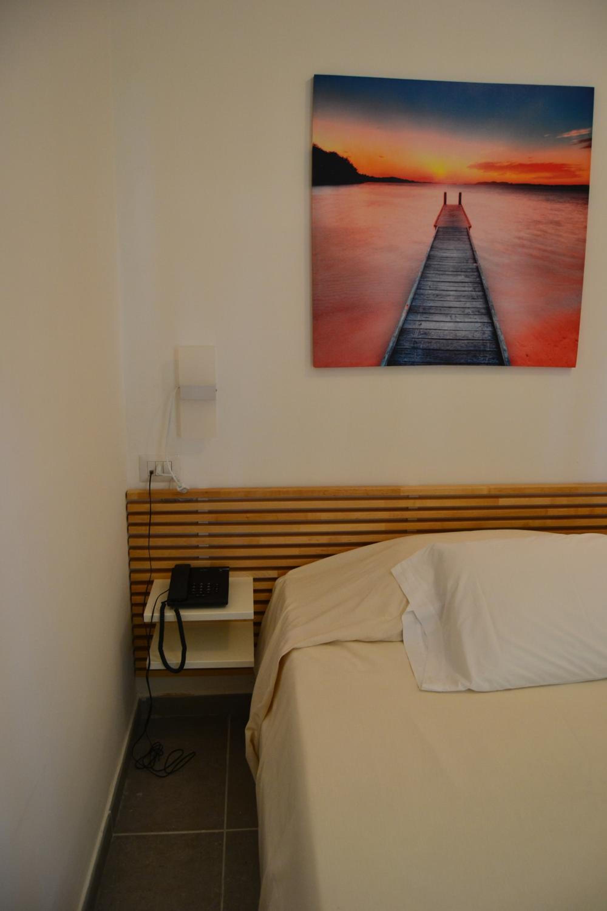 Small Double Room photo 1