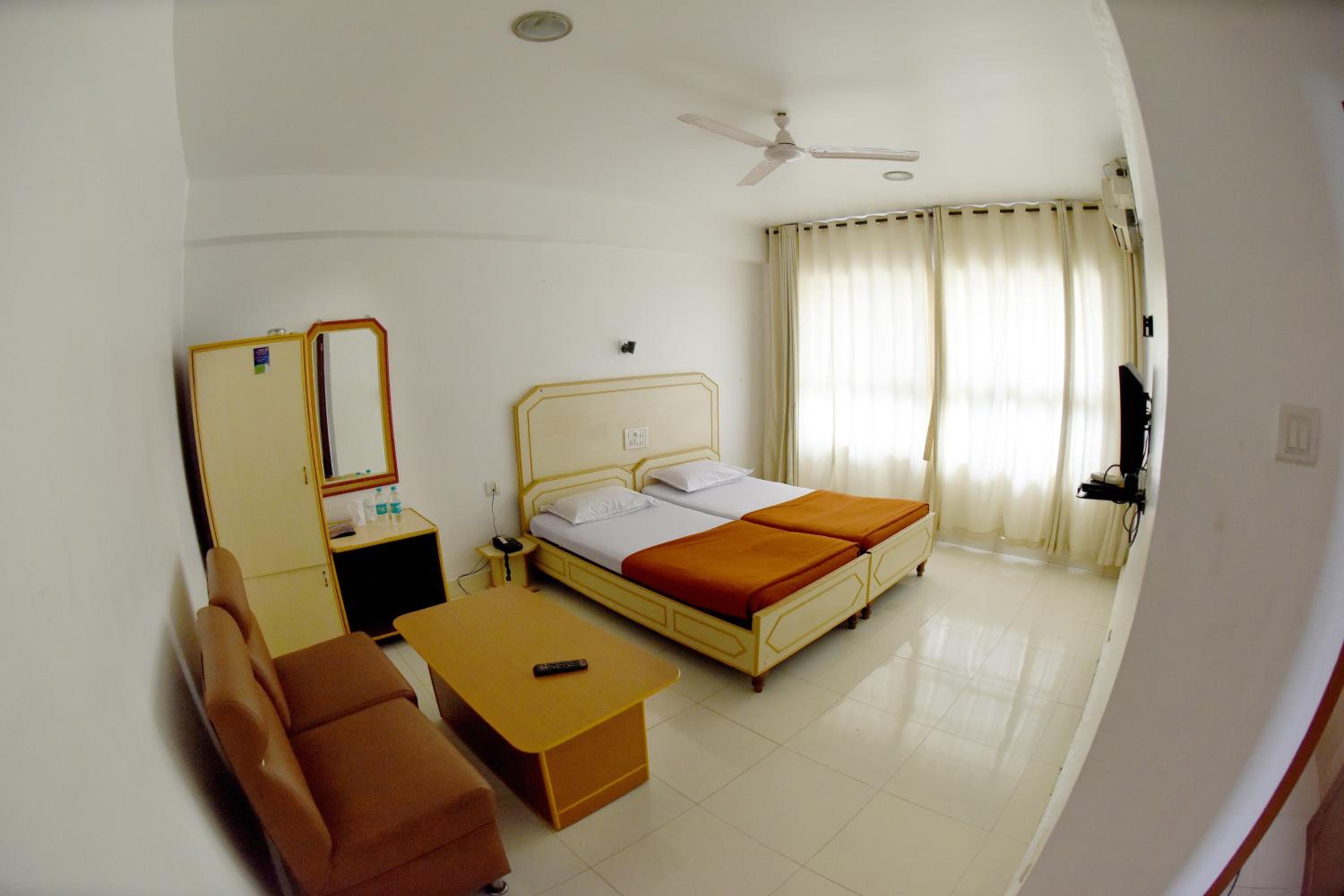 Standard Double Room photo 2
