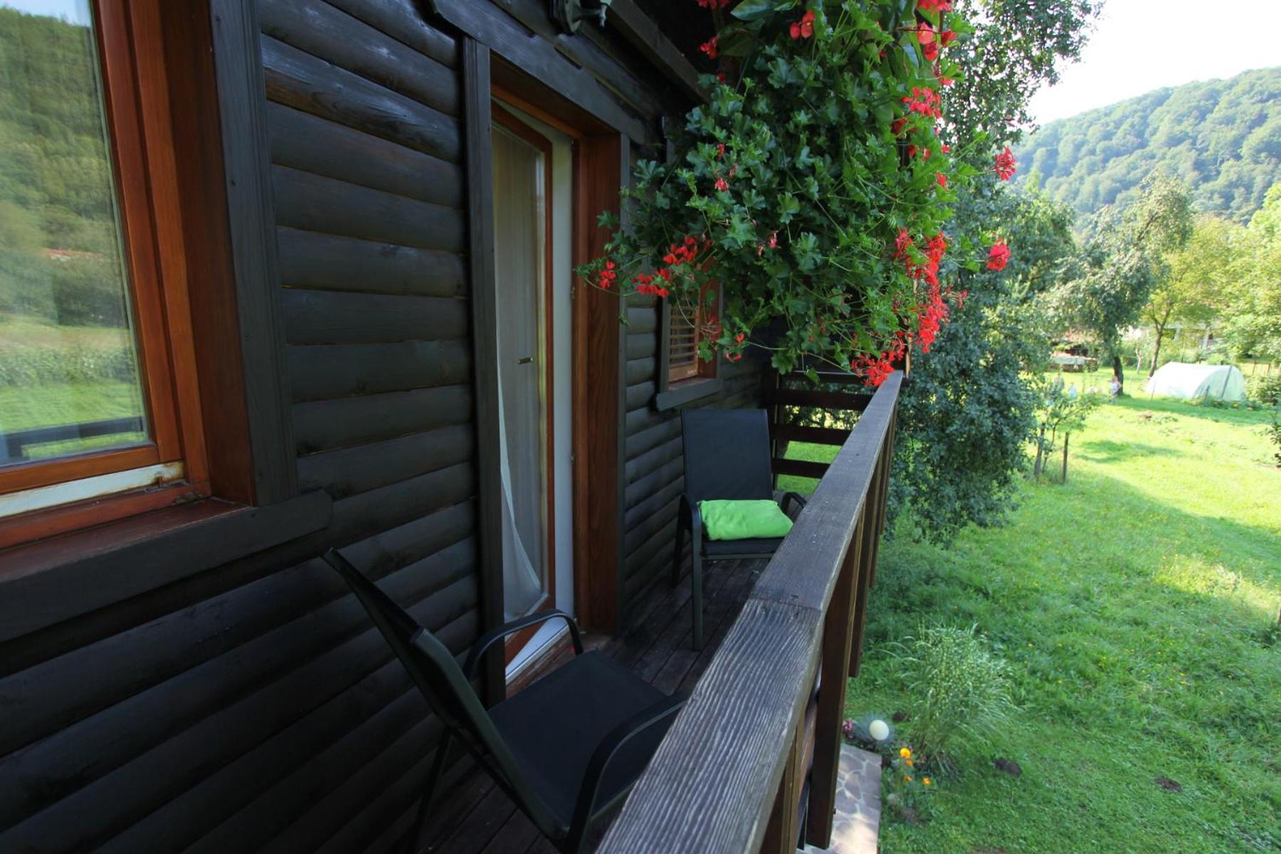 Two-Bedroom House photo 2