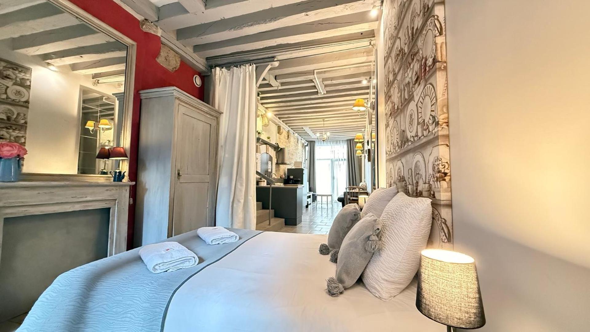 Standard Apartment