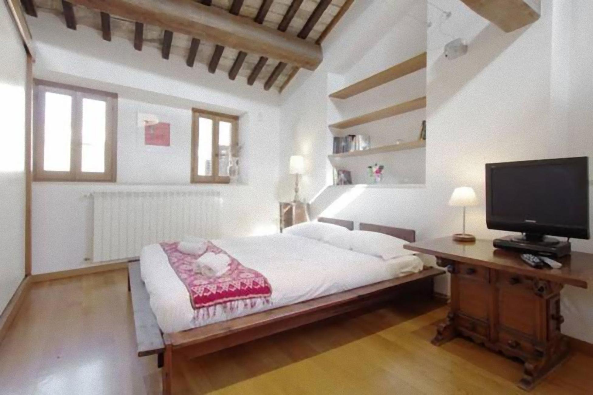 Apartment - Split Level photo 3