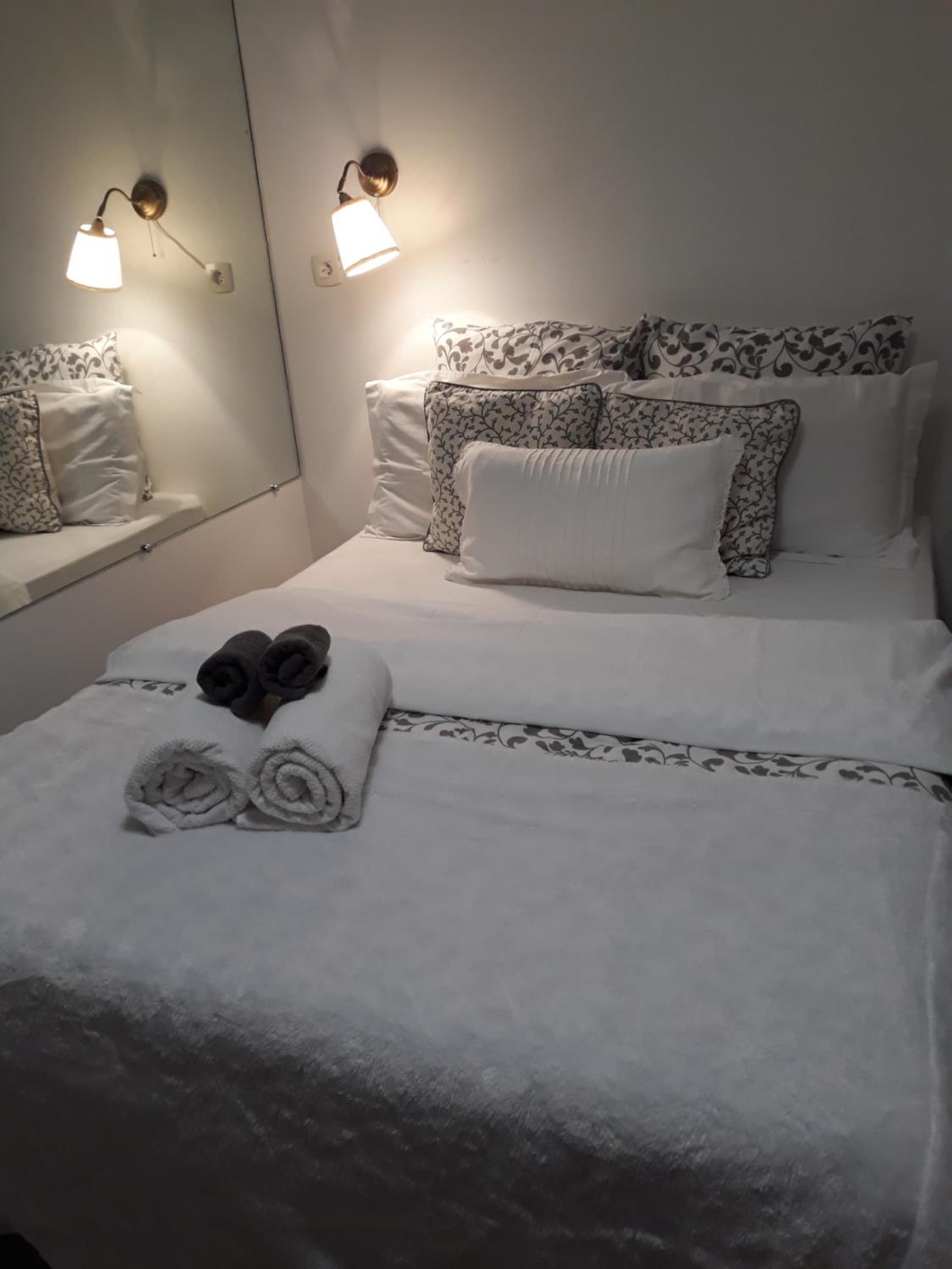 Studio Apartment photo 3