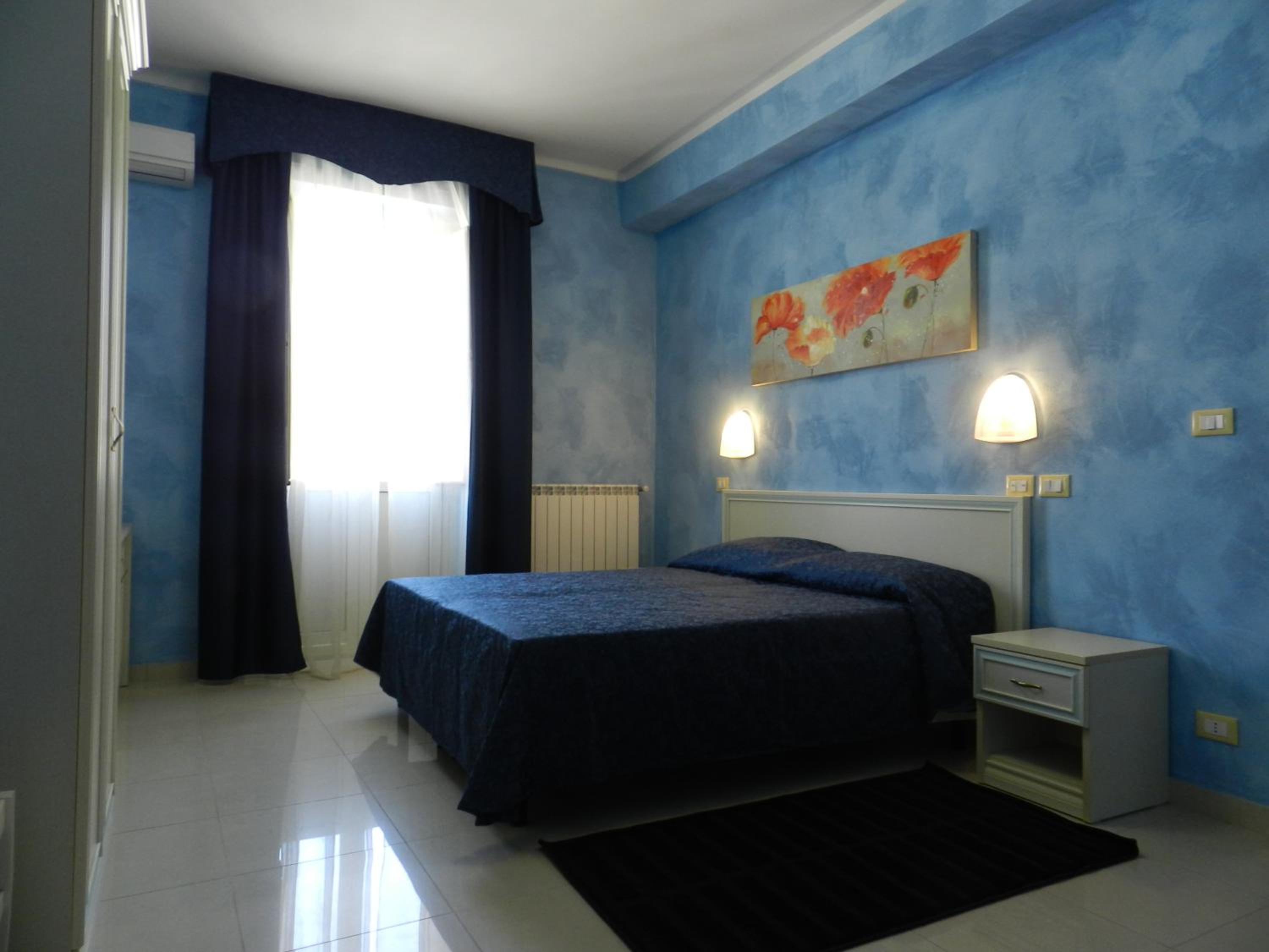 Twin Room photo 1