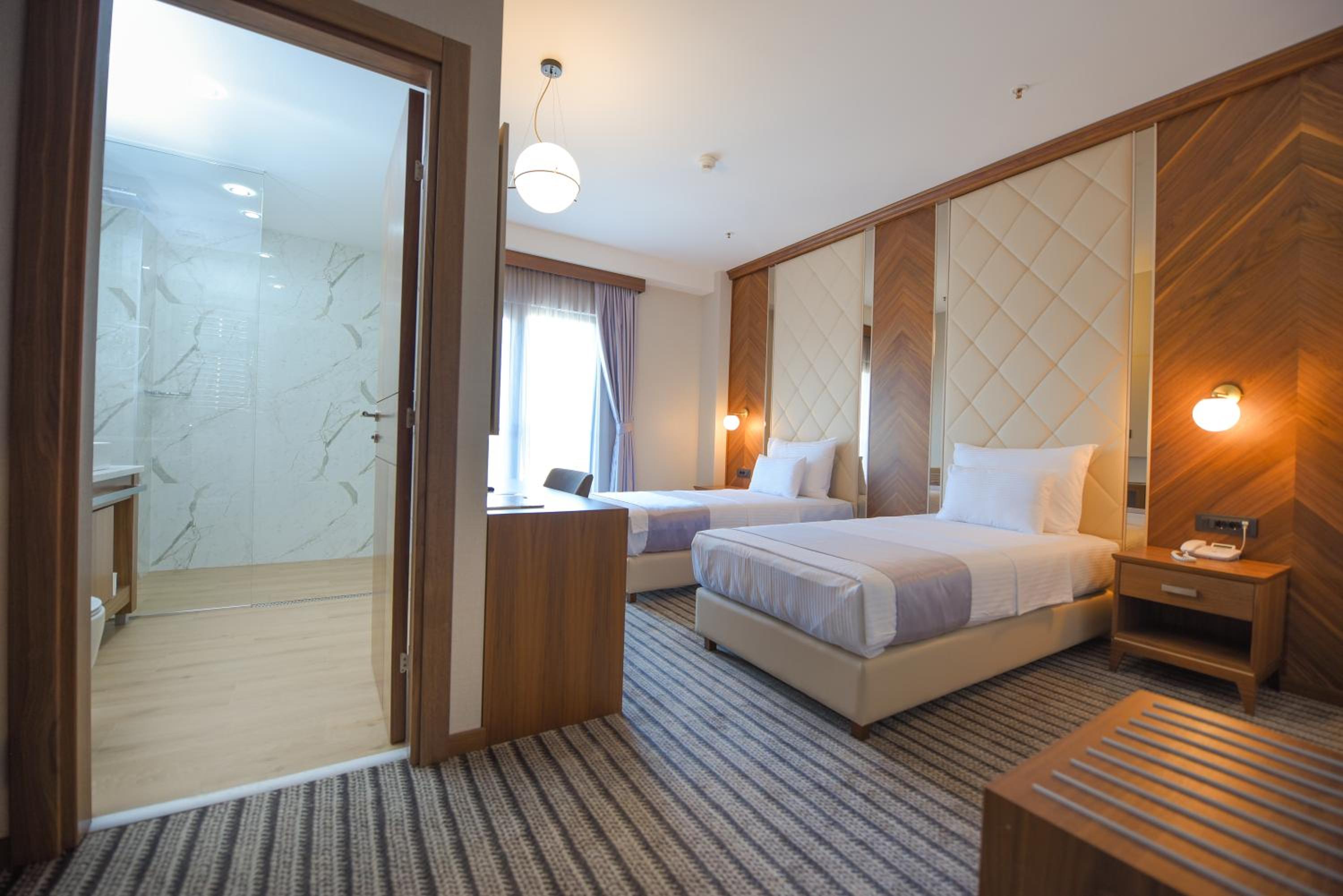 Superior Twin Room photo 1