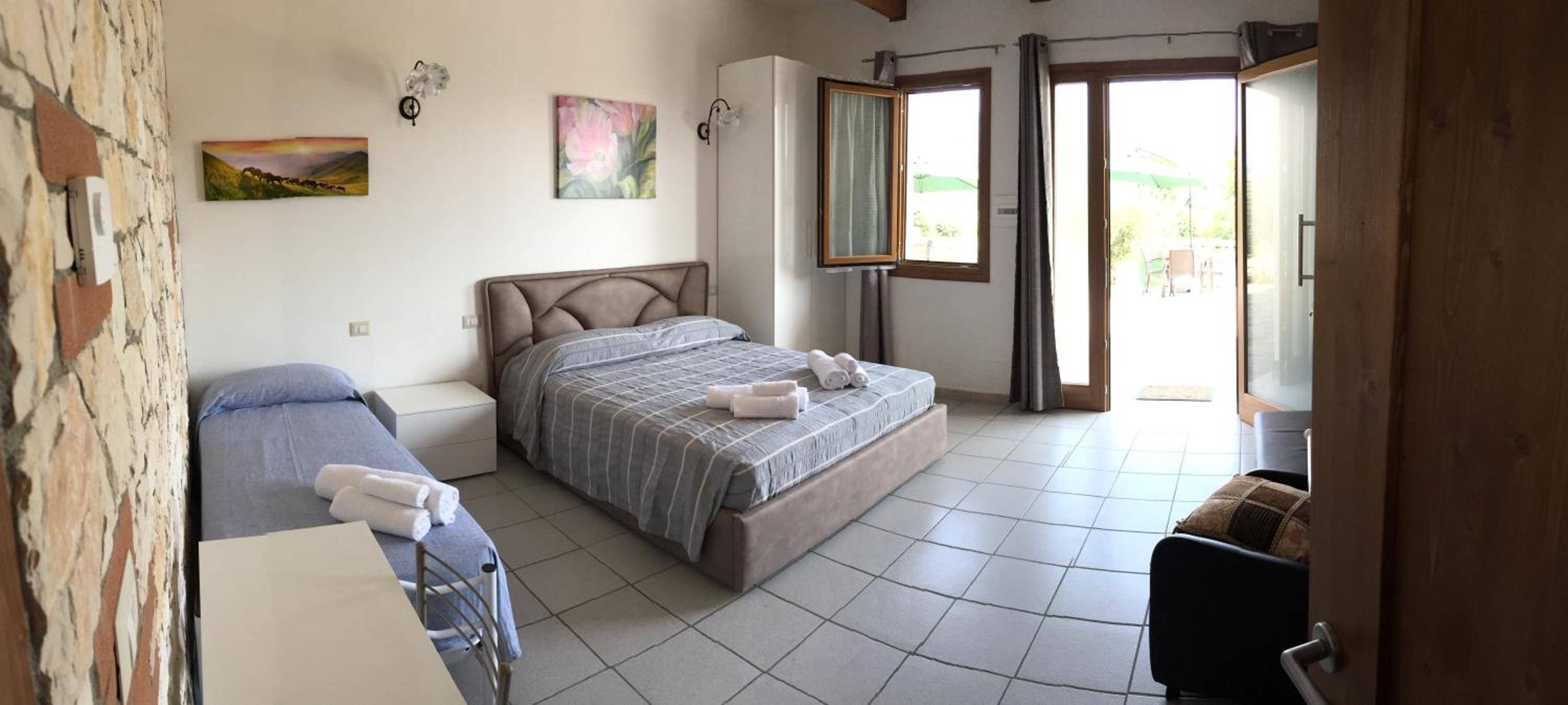 Double or Twin Room - Disability Access - Photo 1