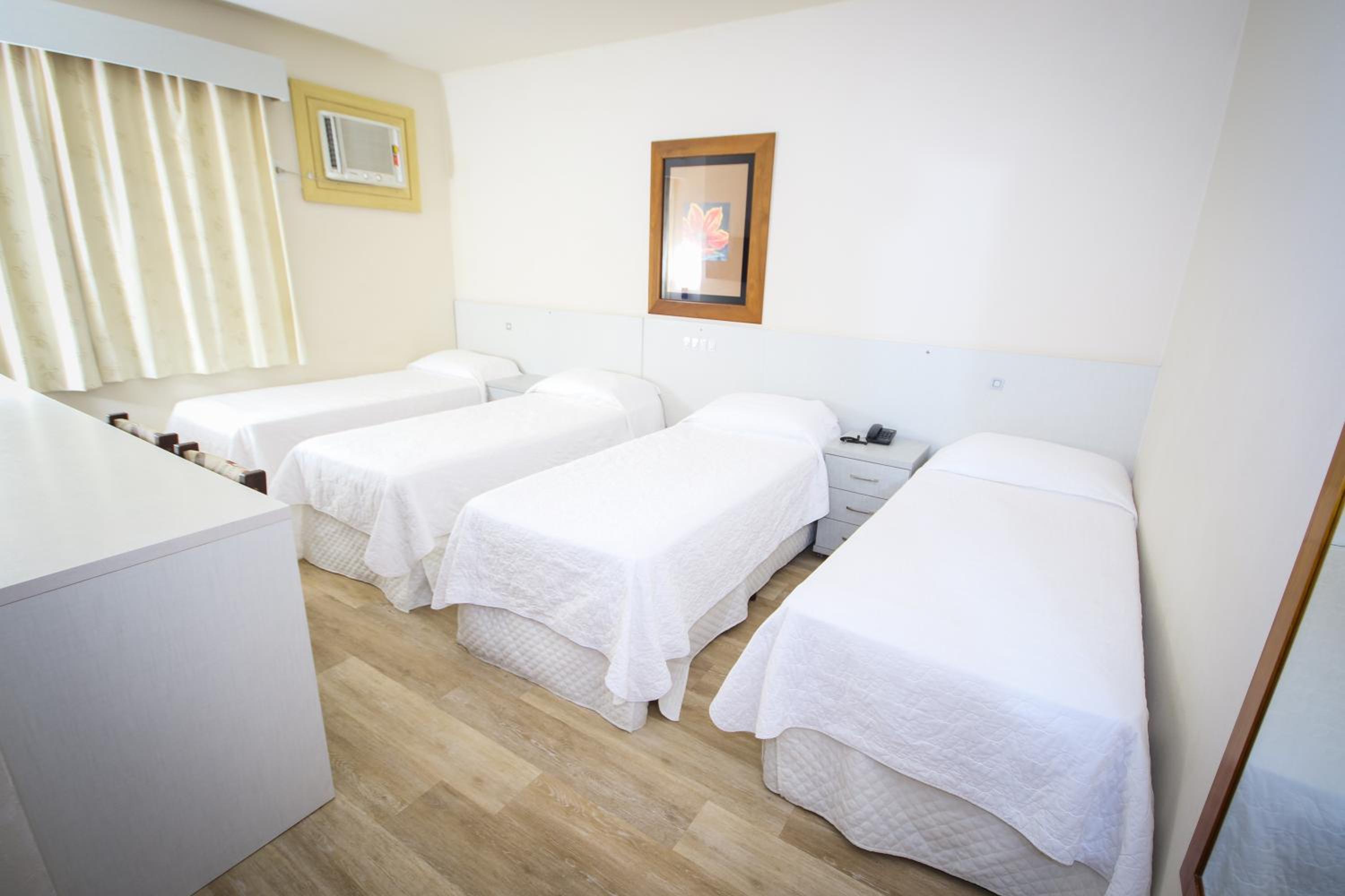 Standard Quadruple Room photo 3