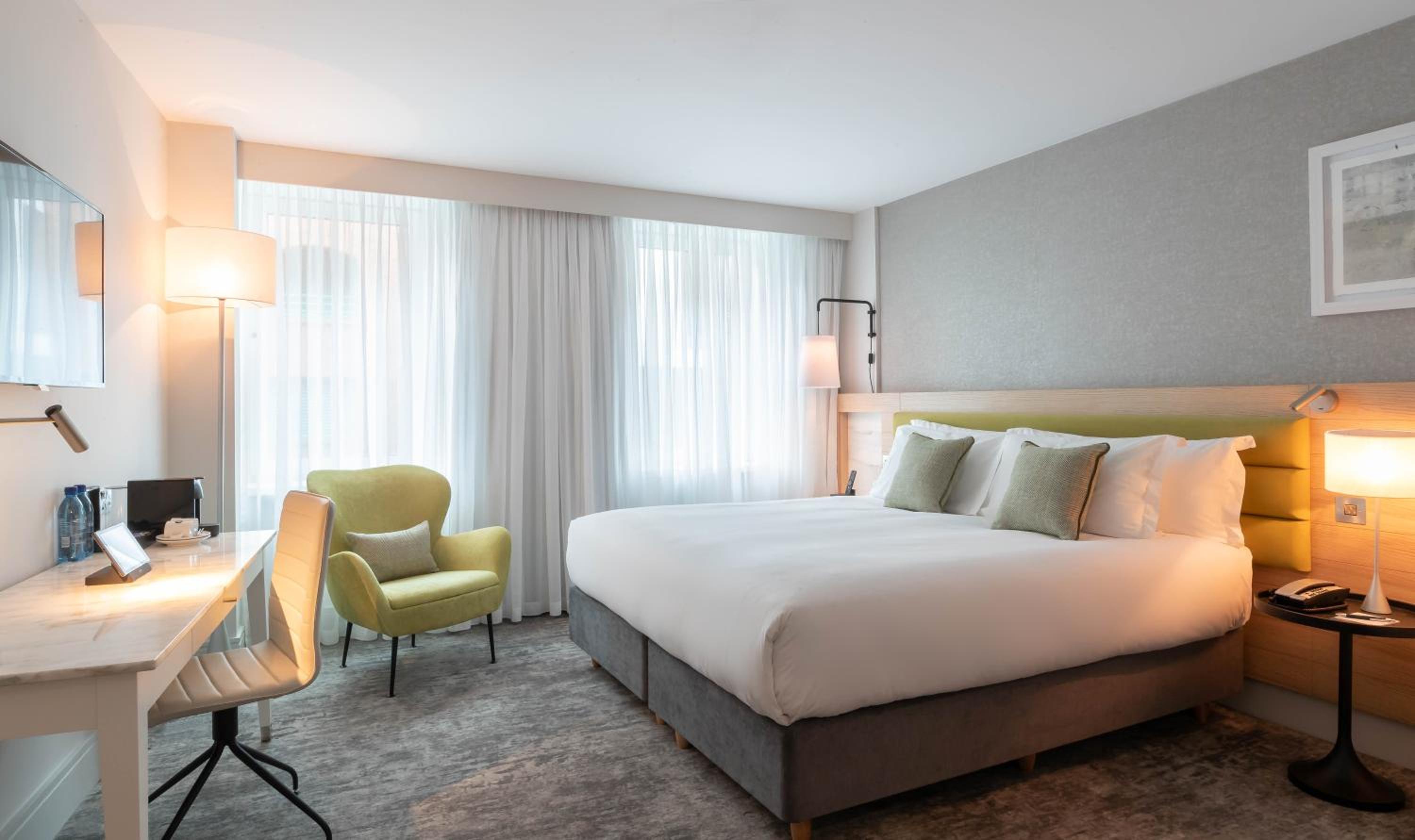 Available room