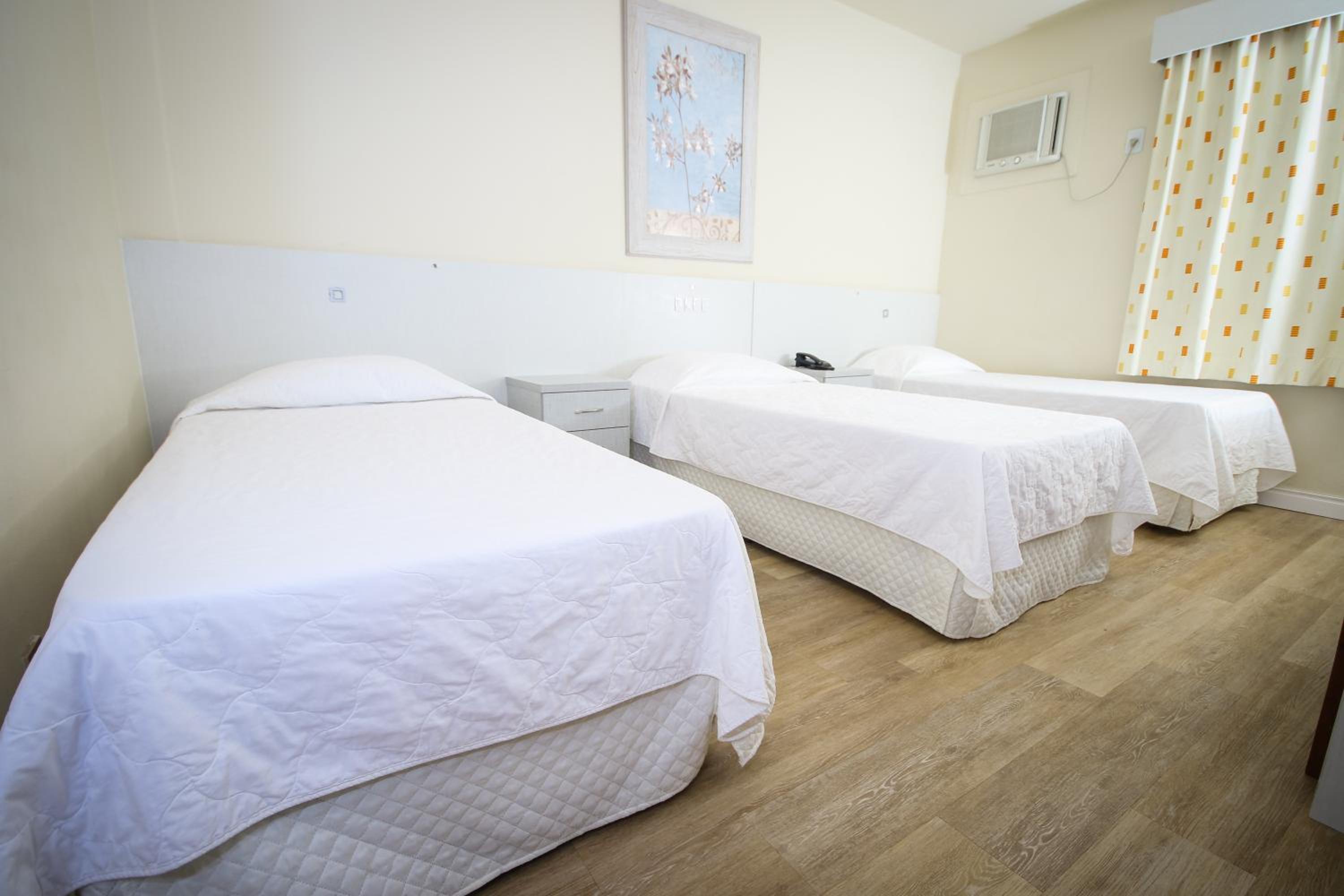 Standard Triple Room photo 3