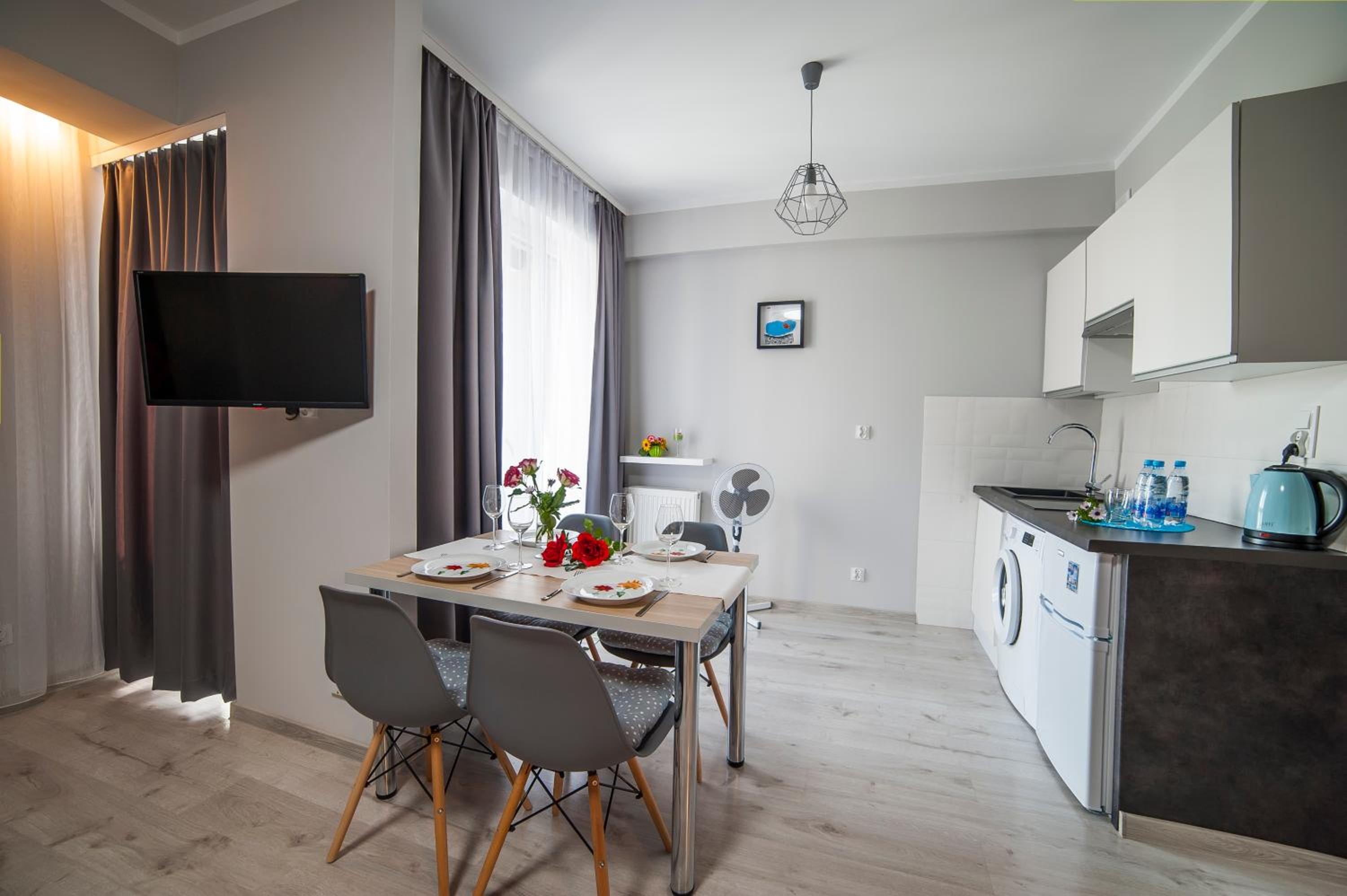 Studio Apartment with One Double Bed