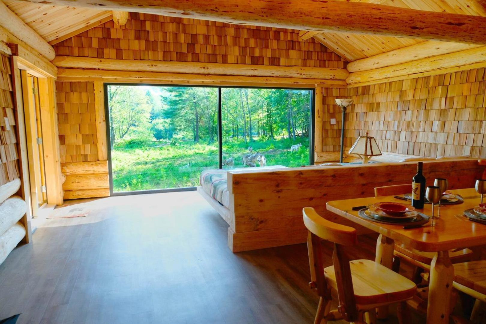 Lodge des loups (576pi²)
