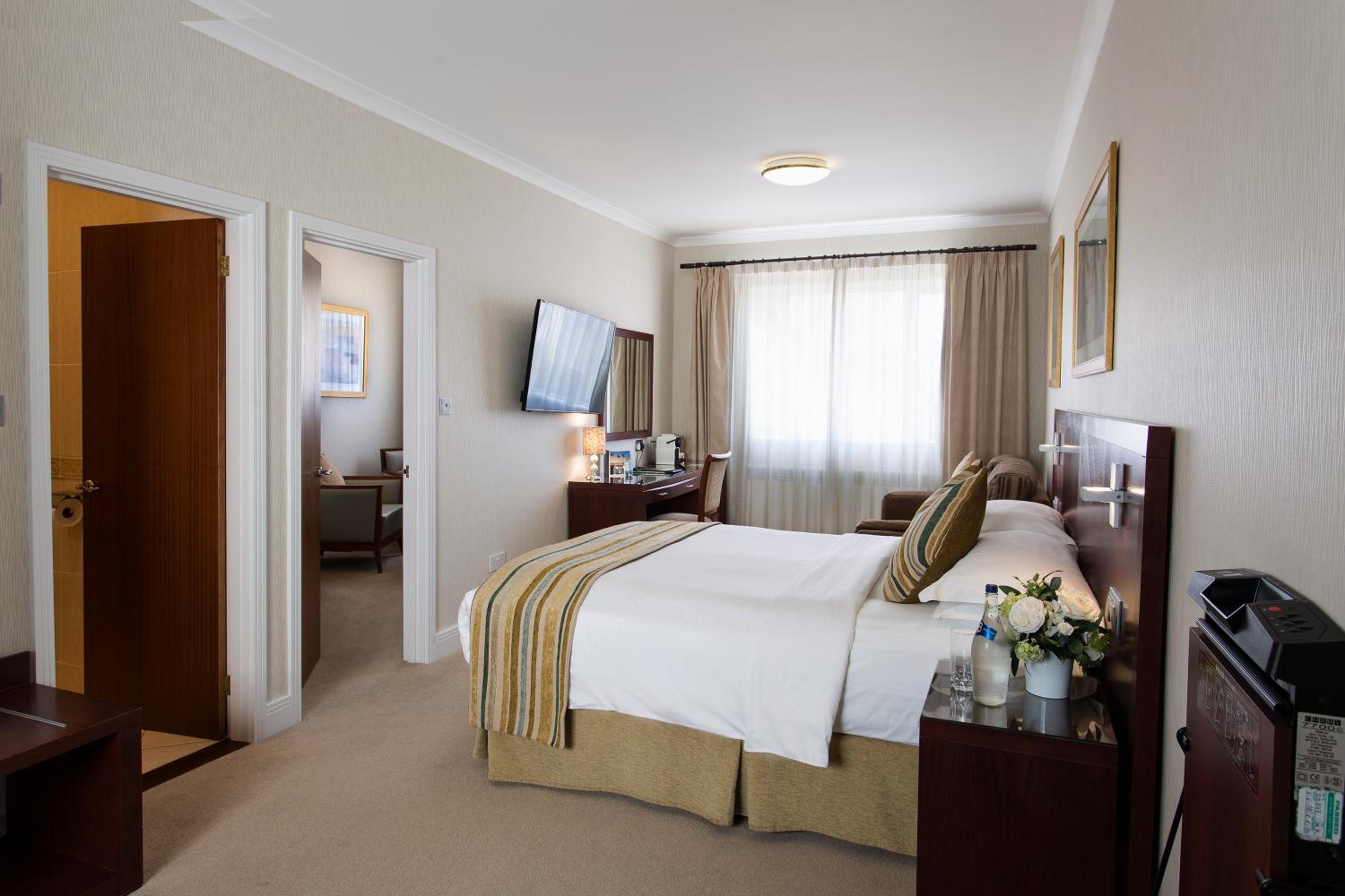 Standard Suite