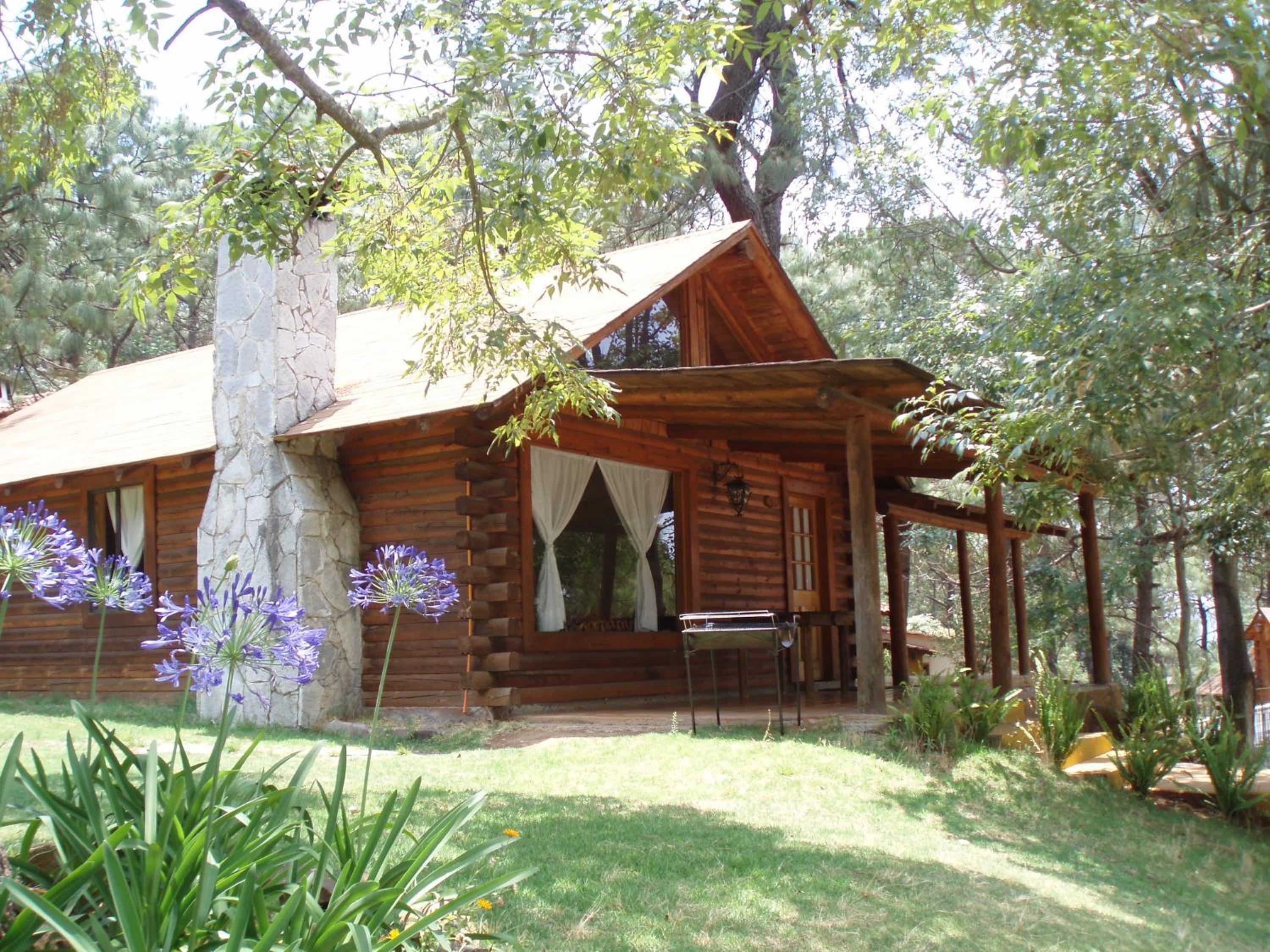 Big Cabin 3 Bedrooms photo 2