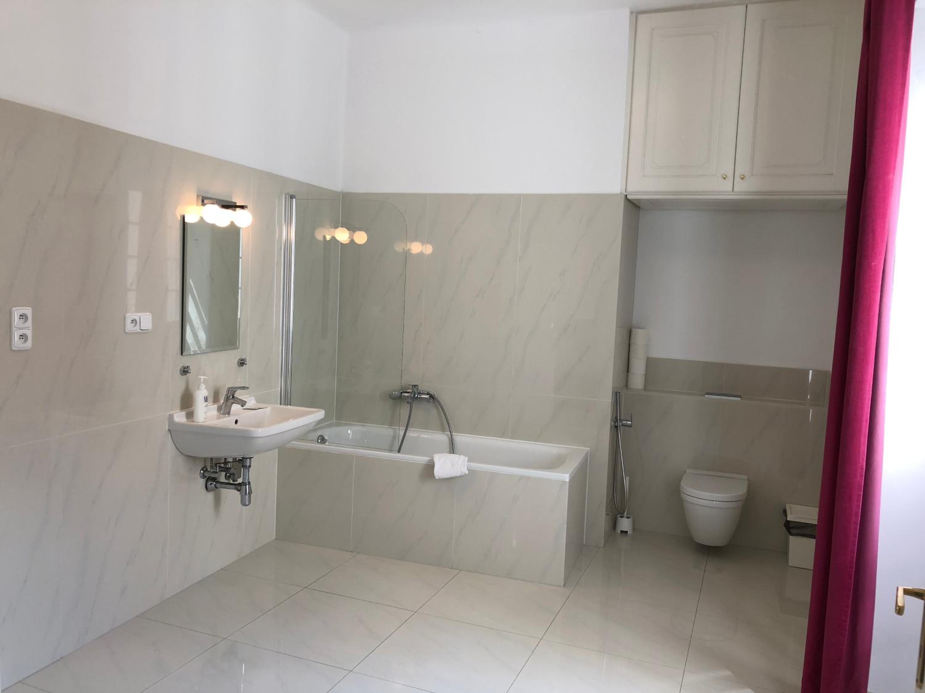 Apartment - Karlova 18